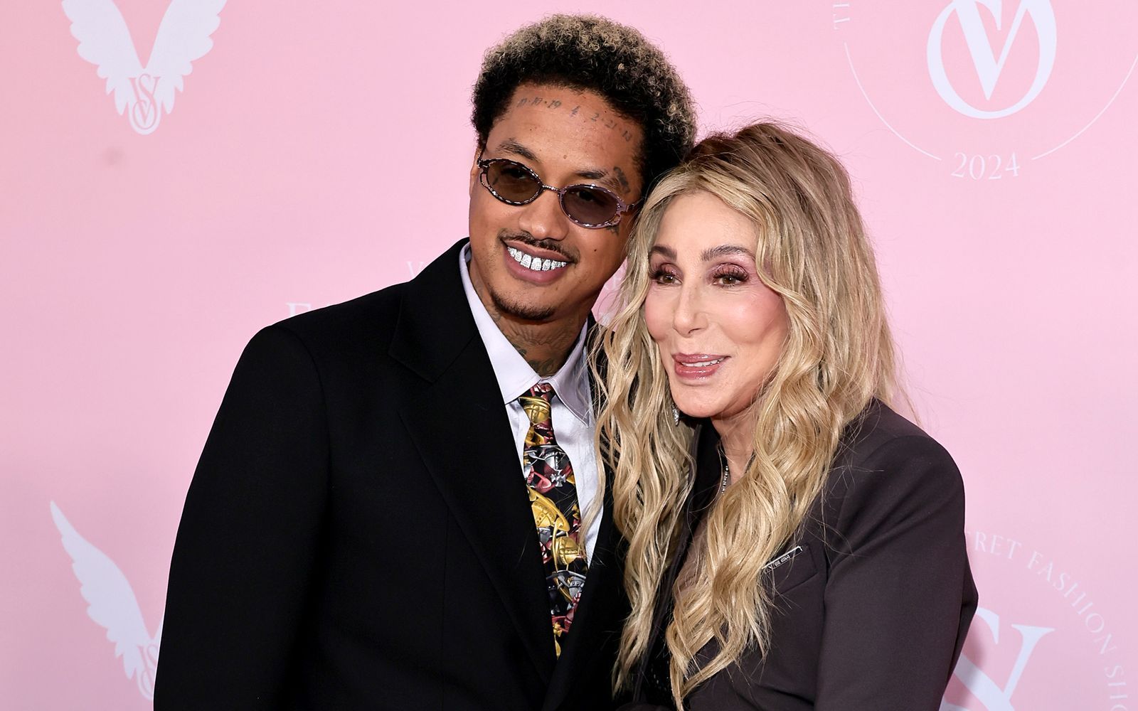Seit 2022 ist Cher mit dem Musikmanager Alexander Edwards liiert. (Bild: Theo Wargo/Getty Images)