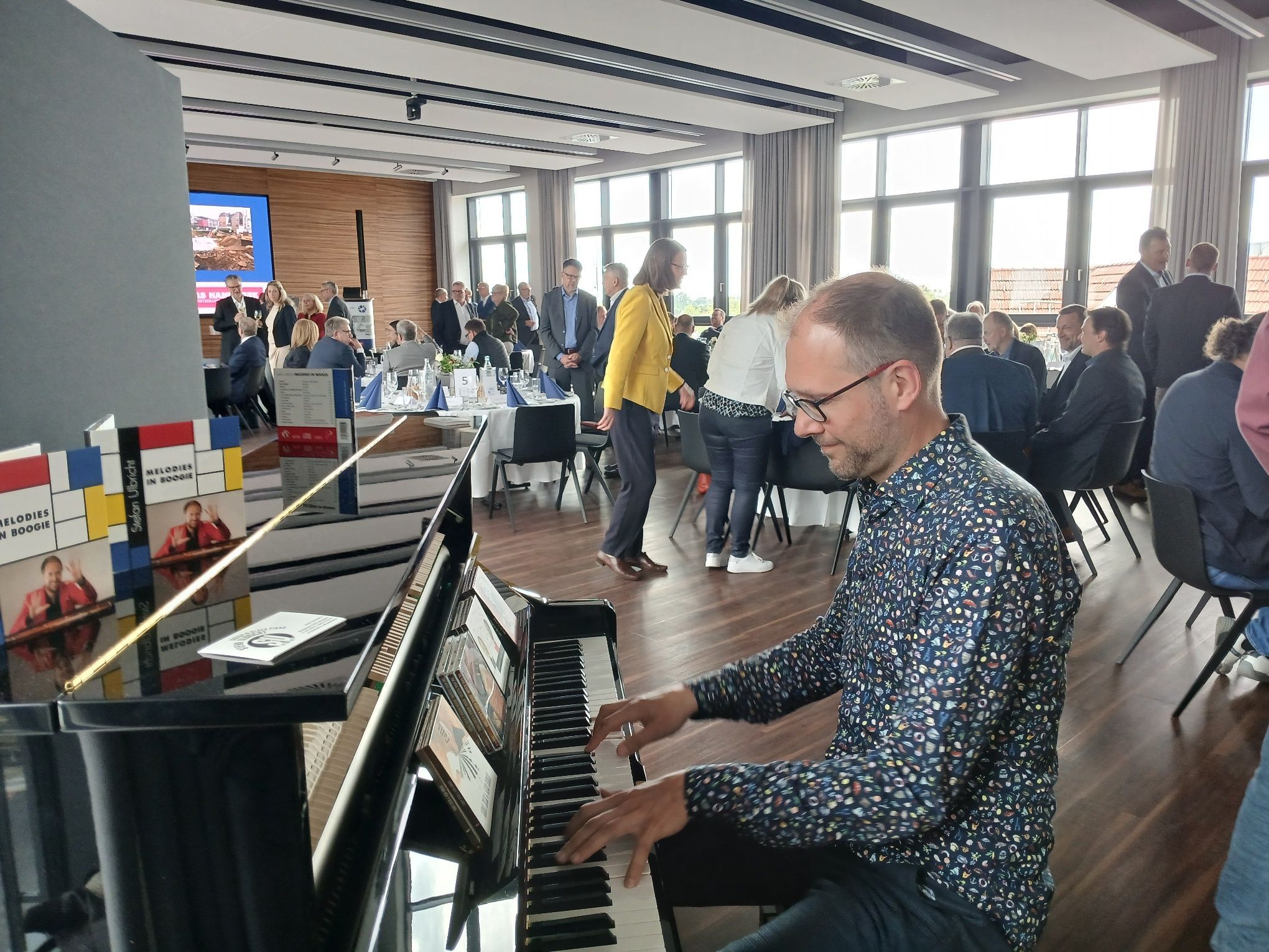 Kreishandwerkerschaft Bonn/Rhein-Sieg eröffnet Ihr neues Haus des Handwerks, Pianist Stefan Ulbricht