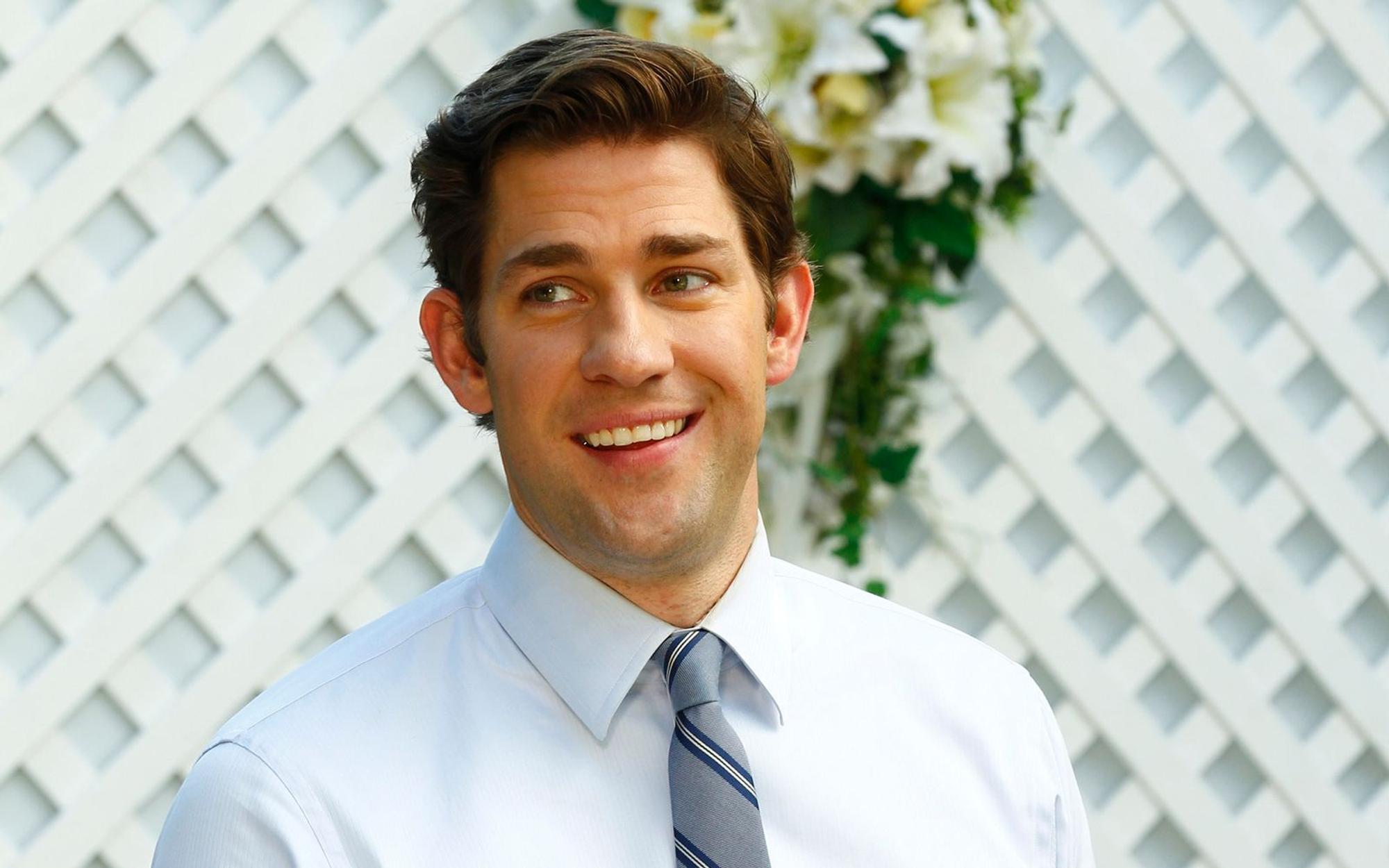 Mit der Rolle des sympathischen Angestellten eines Papiergroßhändlers in „The Office“ hatte John Krasinski seinen großen Durchbruch. (Bild: Turbine Medien)