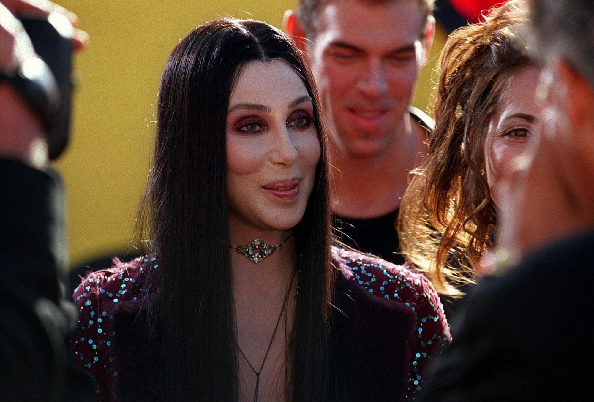 Cher im Jahr 2000. Die Popmusik des neuen Jahrtausends würde dank ihres Hits „Believe“ ganz anders klingen. (Bild: Steve W. Grayson/Liaison)