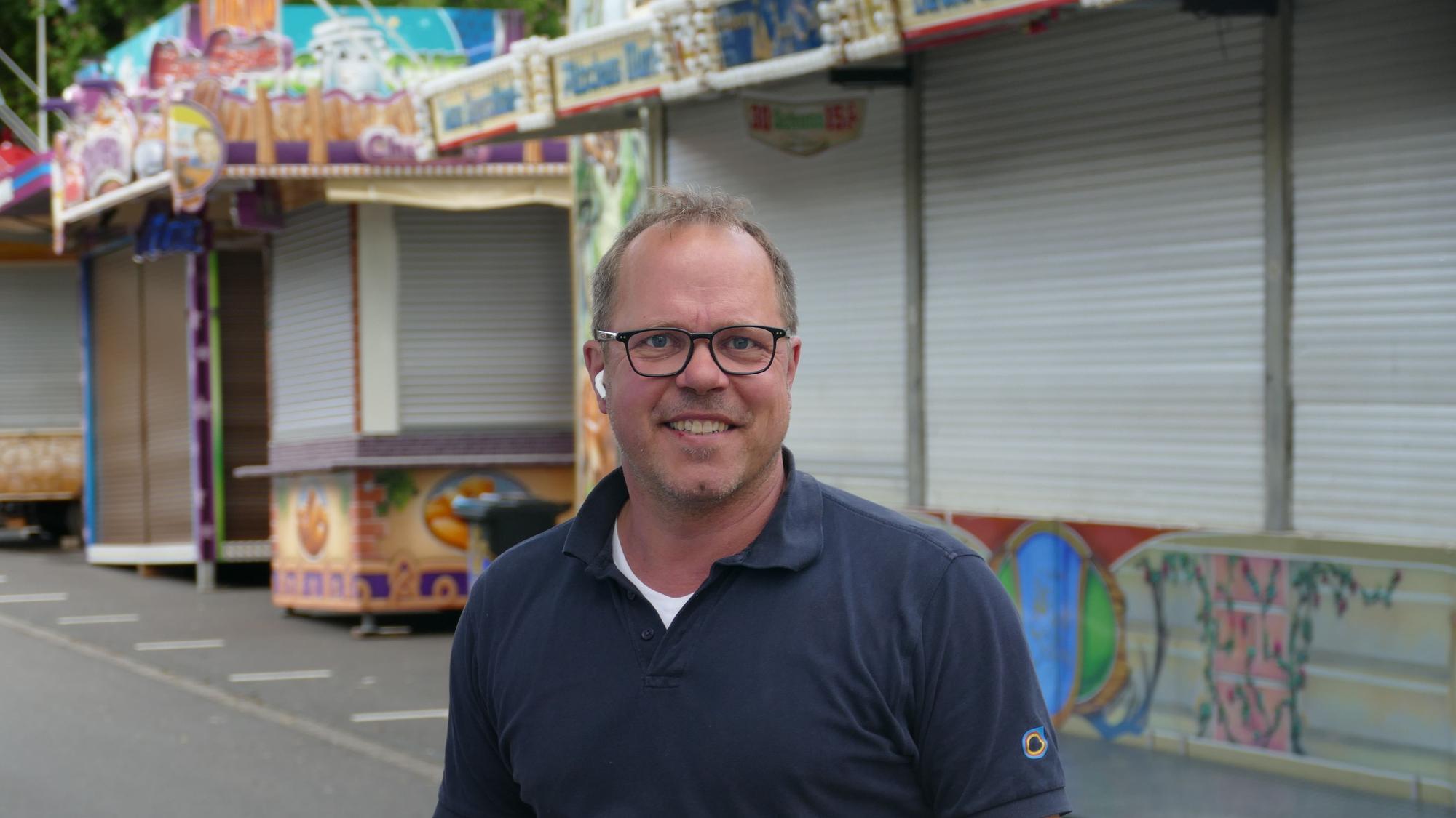 Martin Krämer vom TuS Mondorf organisiert das Strandfest.
