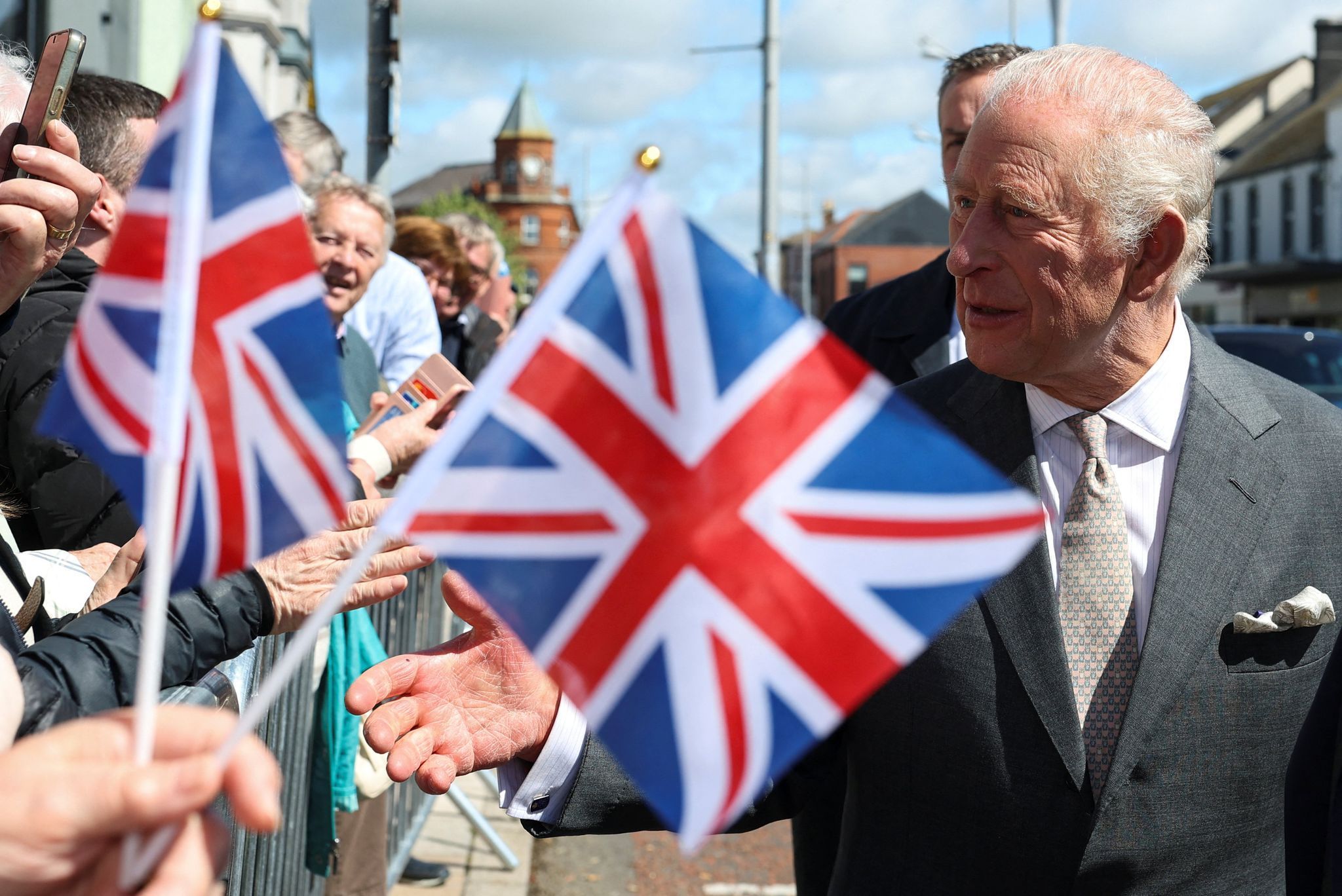 Britisches Königspaar besucht Nordirland