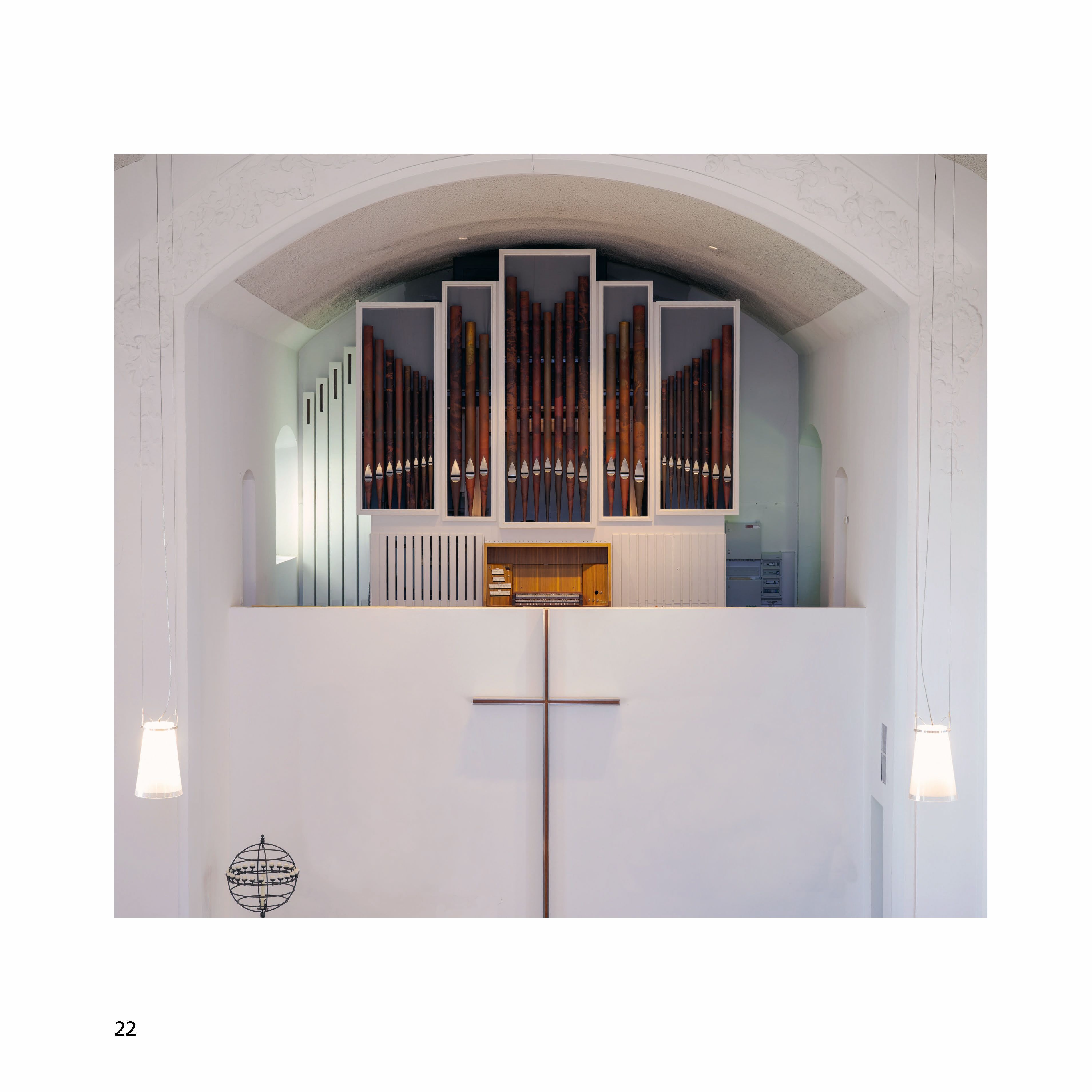 Christuskirche Köln-Dellbrück weiht sanierte Orgel ein.