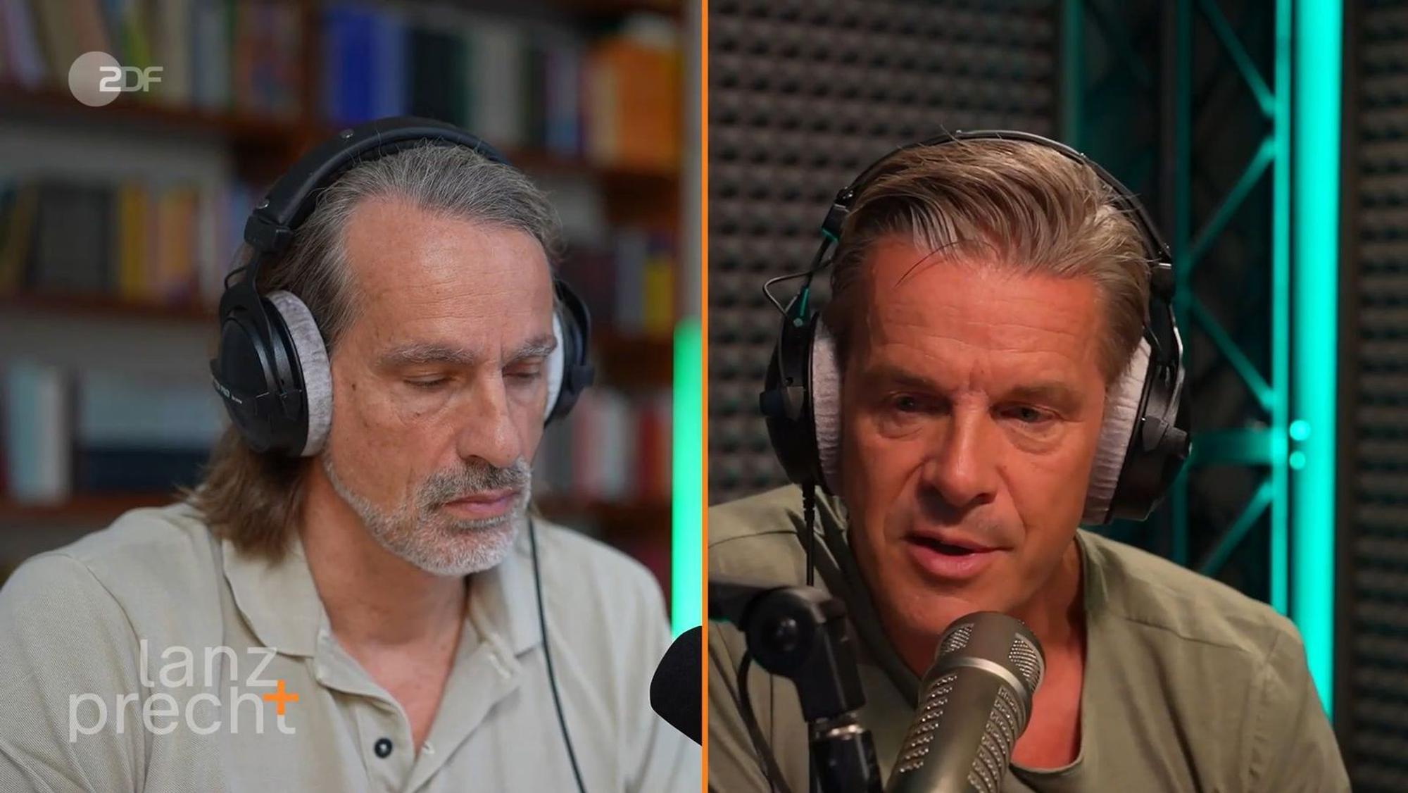 Richard David Precht (links) und Markus Lanz kritisierten in ihrem Podcast das Konzept der politischen Brandmauer. (Bild: ZDF / Lanz + Precht)