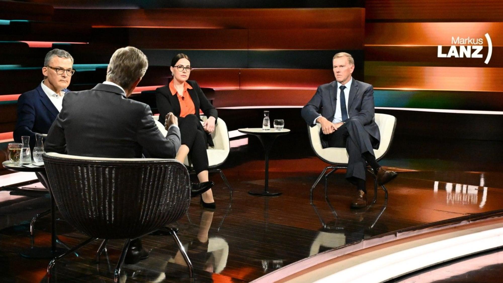 Hitzige Debatte im ZDF: Roderich Kiesewetter, Markus Lanz, Verena Jackson, Erich Vad im Studio.