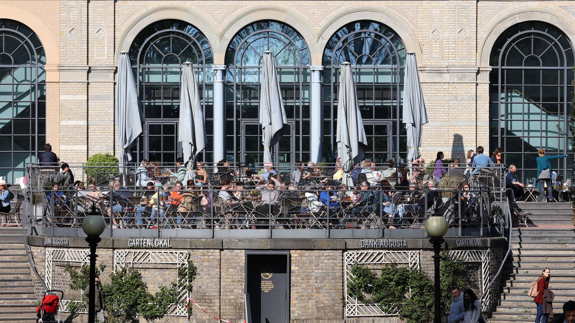 Die Terrasse des Dank Augusta in der Kölner Flora