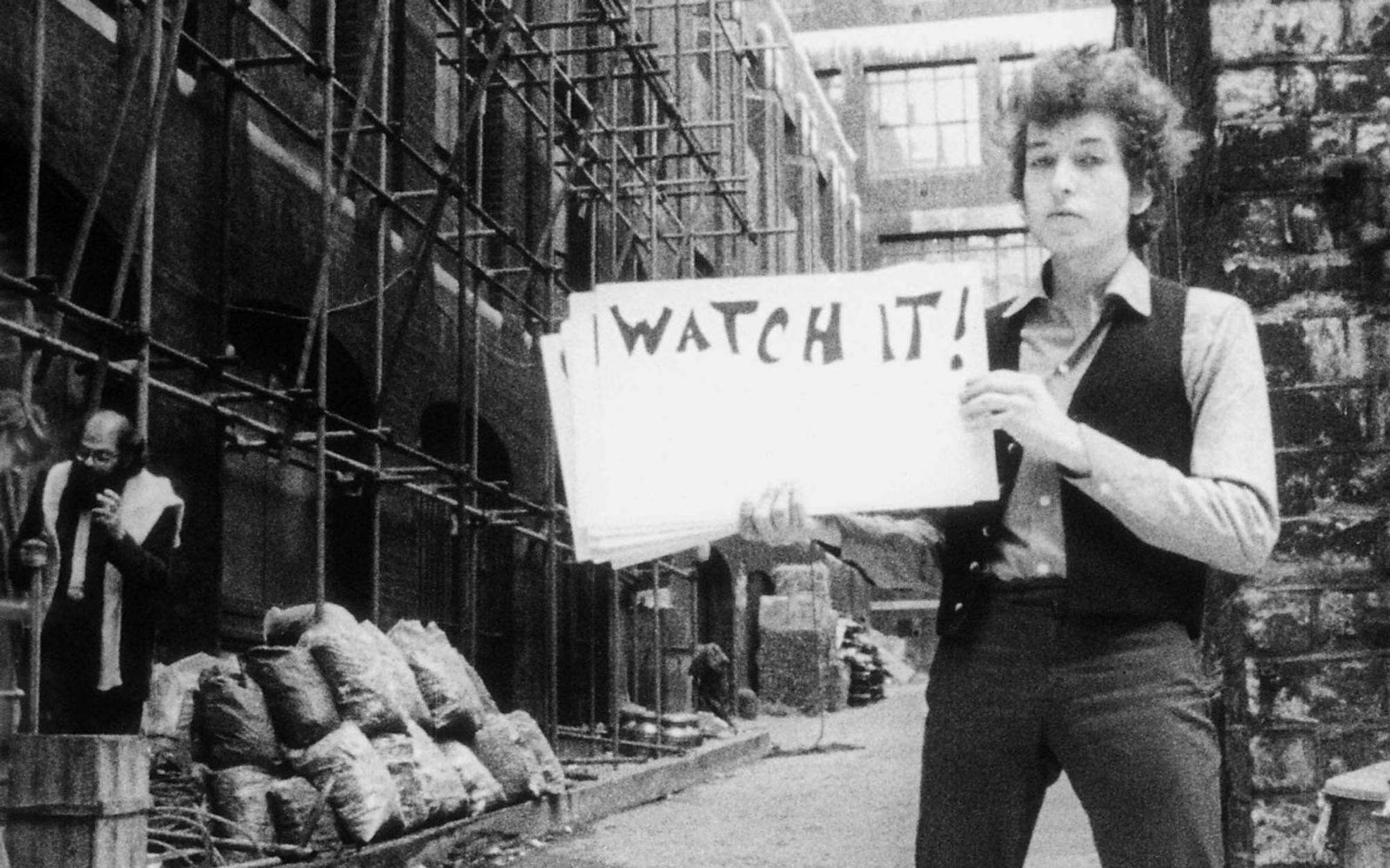 Subterranean Homesick Blues: Schon früh galt Dylan als stilistisches Chamäleon - und mit diesem atemlos gesprochenen Song gar als einer der Urväter des HipHop. (Bild: Sony)