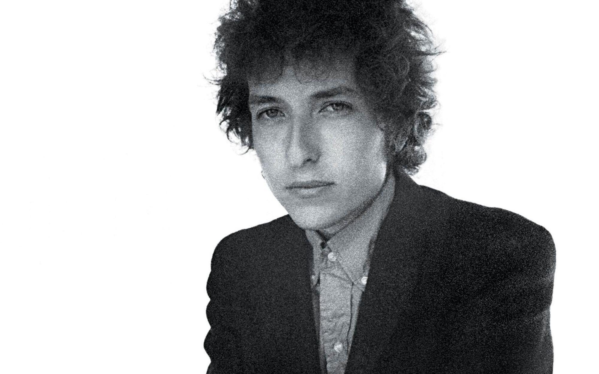 Like A Rolling Stone: Mitte der 60er-Jahre verschreckte Dylan mit elektrisch verstärkten Songs seine traditionelle Folk-Anhängerschaft. (Bild: Jerry Schatzberg / Sony)