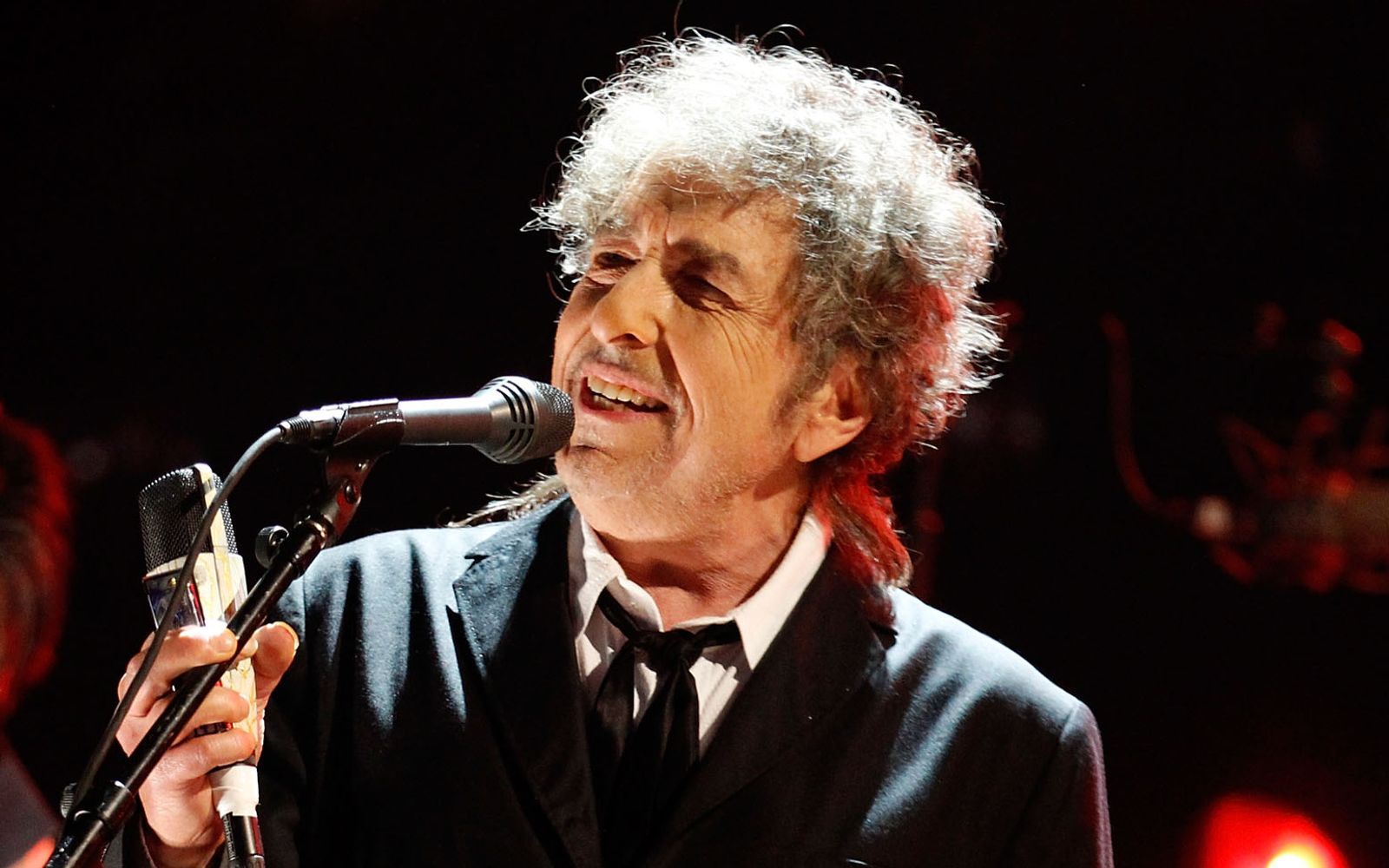 Der wohl größte Songschreiber aller Zeiten und doch eine Persönlichkeit voller Widersprüche: Bob Dylan wird 85.   (Bild: Christopher Polk/Getty Images for VH1)