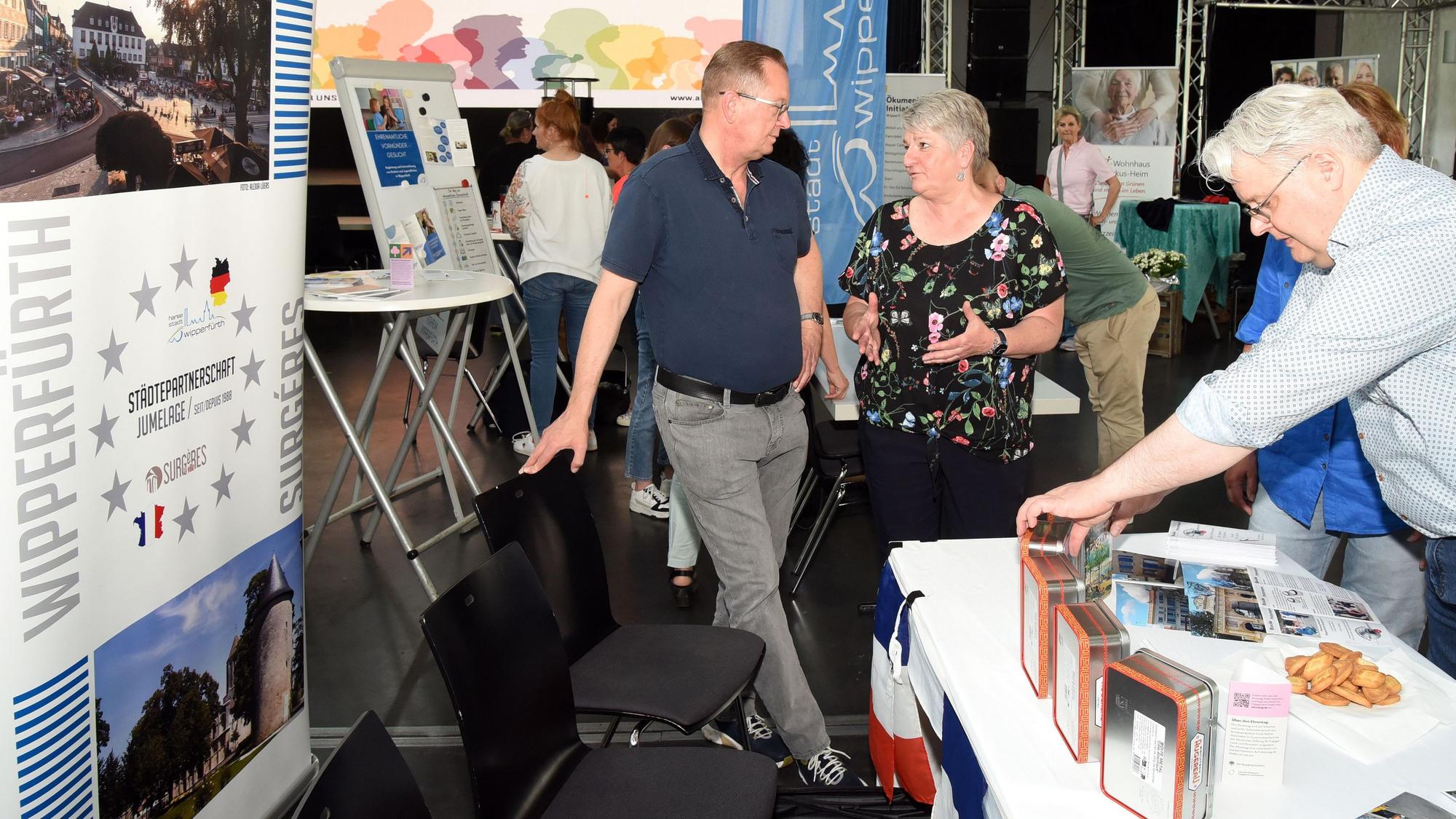 Die Alte Drahtzieherei war Samstag Schauplatz der ersten Wipperfürther Ehrenamtsmesse mit viel Information und Wissenswertem.
