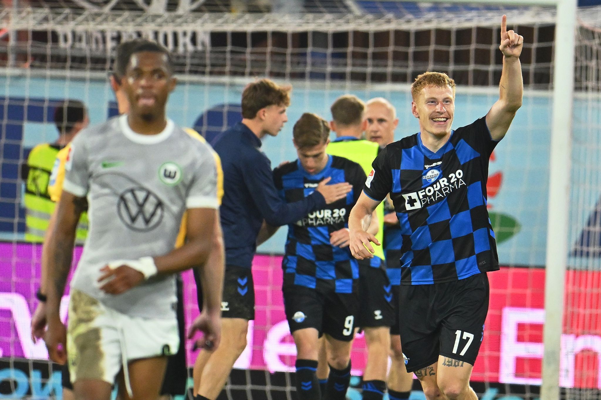 SC Paderborn 07 - VfL Wolfsburg