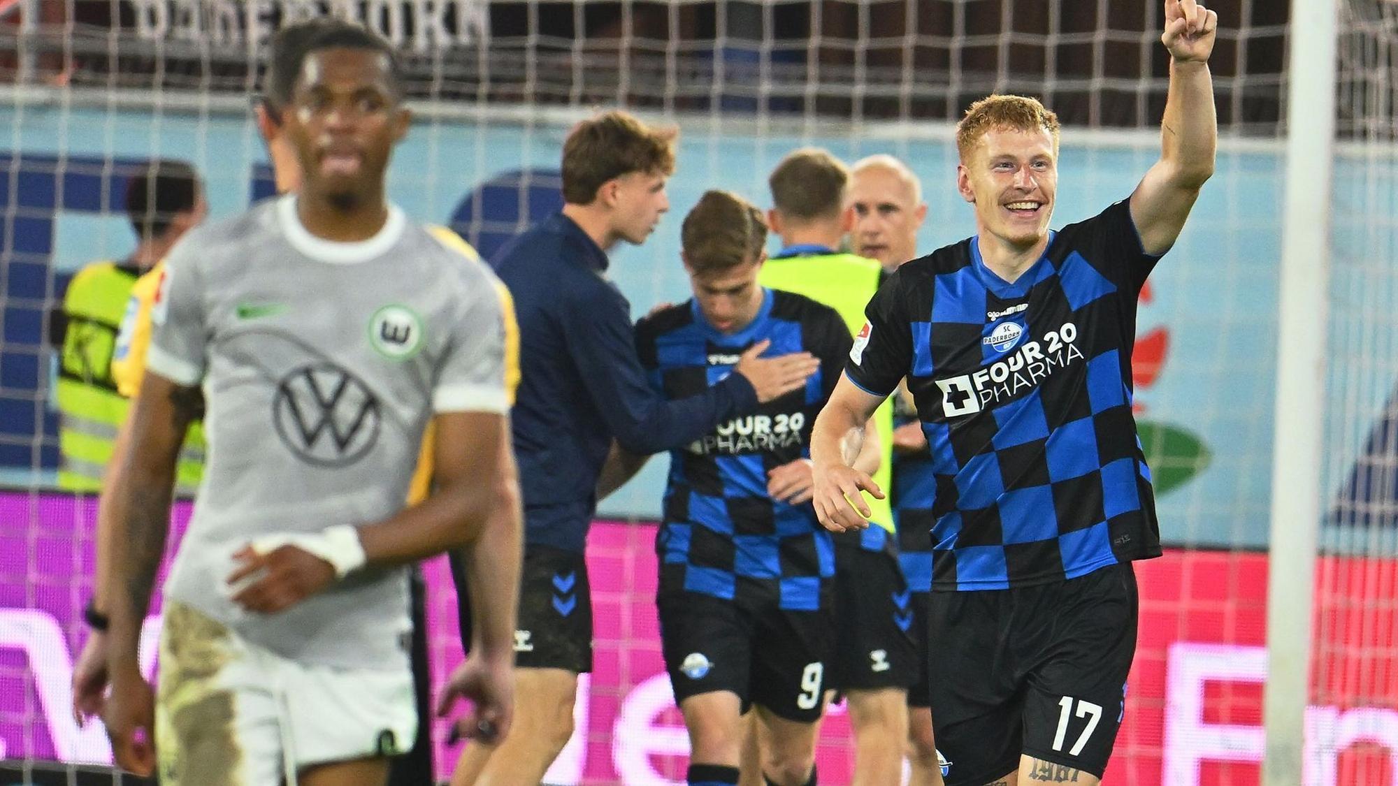 SC Paderborn 07 - VfL Wolfsburg