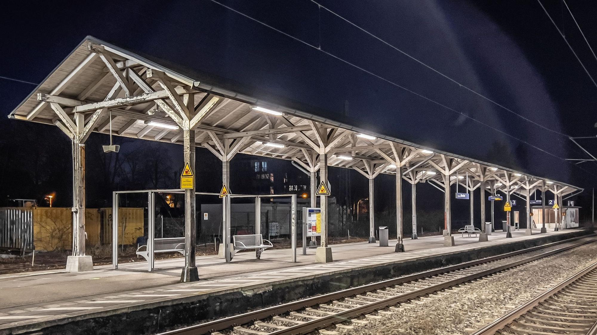 Generalsanierung der Eisenbahnstrecke Köln–Hagen. Hier im Bahnhof Manfort Bild: Ralf Krieger