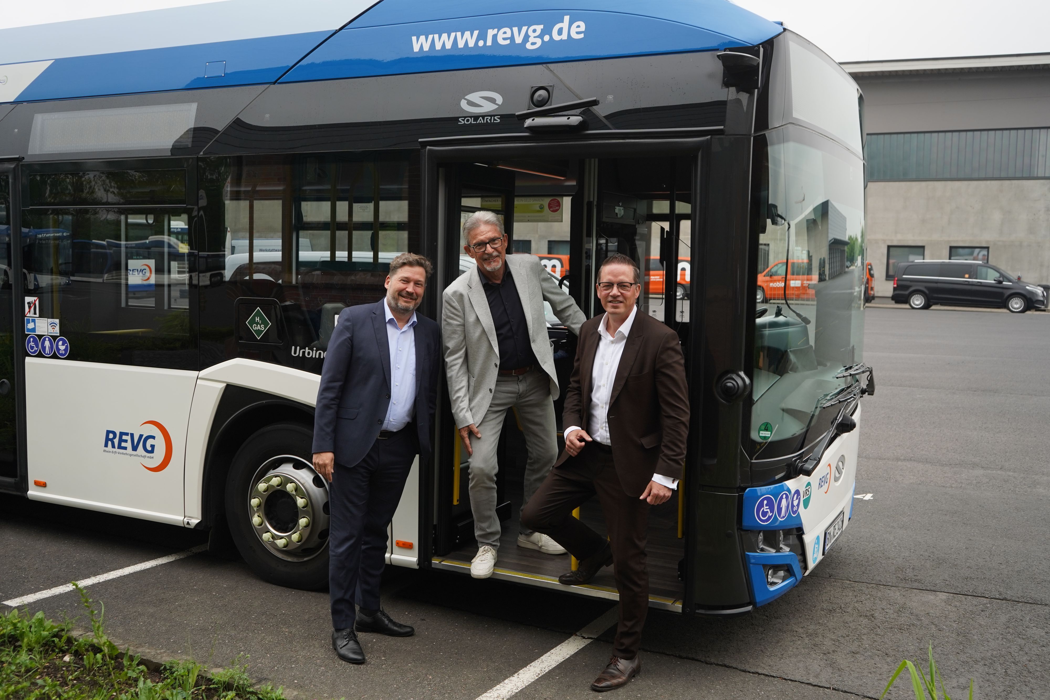 Die REVG-Führung (v.l.): die Geschäftsführer Martin Gawrich und Walter Reinarz sowie der Aufsichtsratsvorsitzende Gregor Golland.