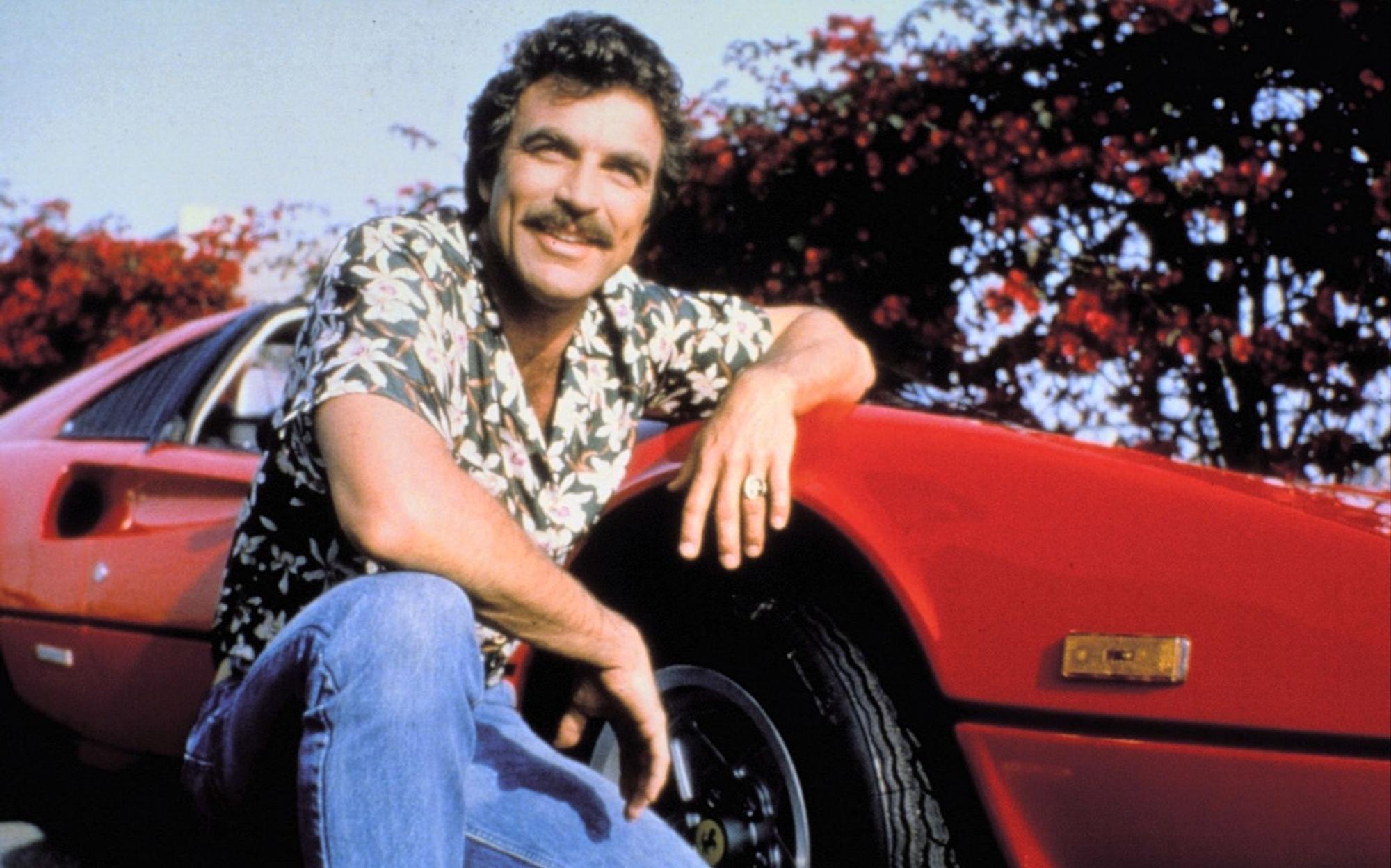 Die Rolle des gleichnamigen Privatdetektivs in „Magnum“ machte Tom Selleck zum Star. (Bild: Universal)