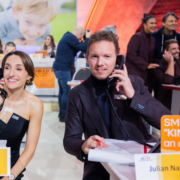 Julian Nagelsmann und seine Frau Lena Wurzenberger beim RTL-Spendenmarathon 2025.