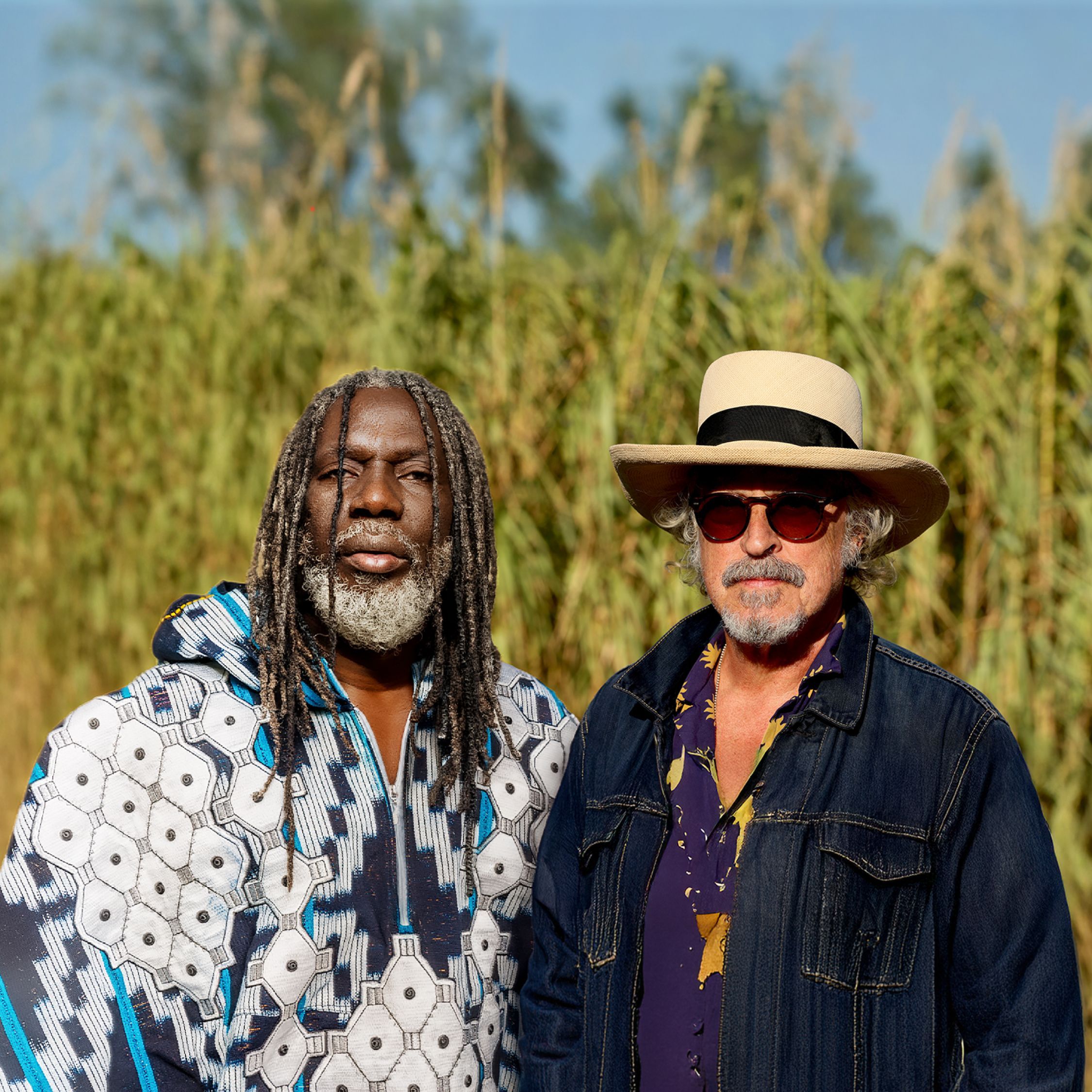 Tiken Jah Fakoly aus der Elfenbeinküste (links) und Wolfgang Niedecken.