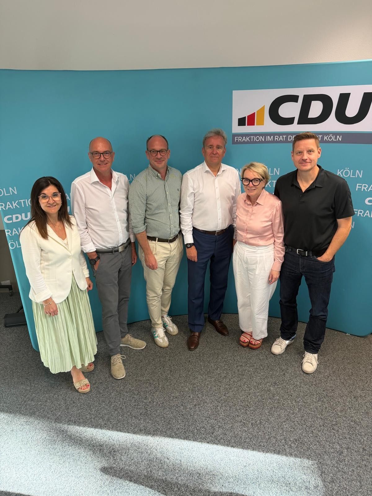 Die Spitze der CDU-Fraktion Köln (von links): Bürgermeisterin Teresa De Bellis-Olinger, Eric Haeming, Niklas Kienitz, Bernd Petelkau, Ira Sommer und Helge Schlieben.