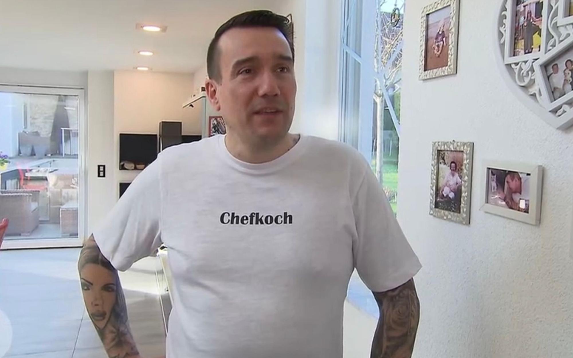 Freddy (46) ist Pyrotechniker - und, na klar, Chefkoch! (Bild: RTL)