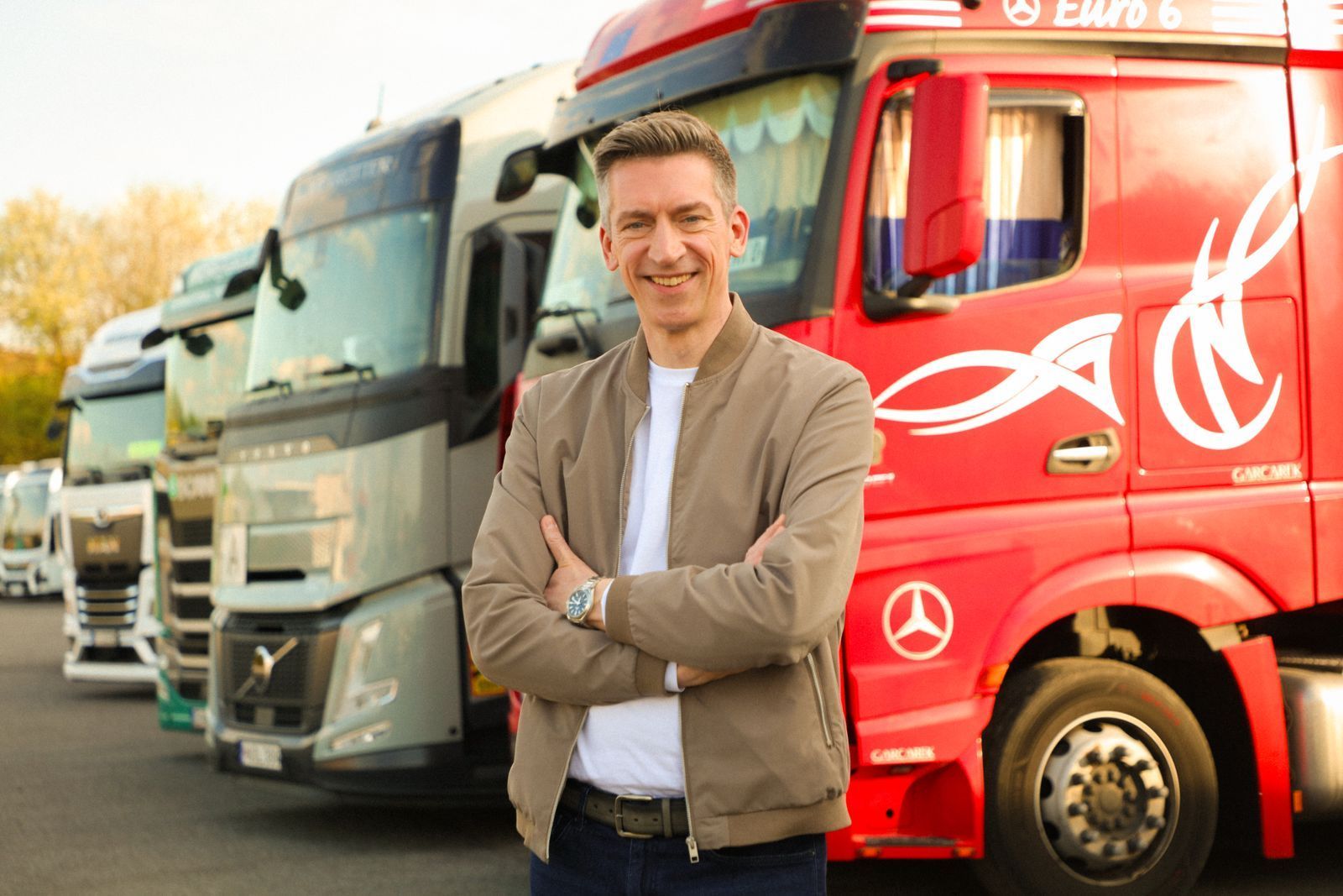 Steffen Hallaschka und sein Team waren wieder in Deutschland unterwegs, um Menschen nach ihrem Gehalt zu fragen. (Bild: RTL)