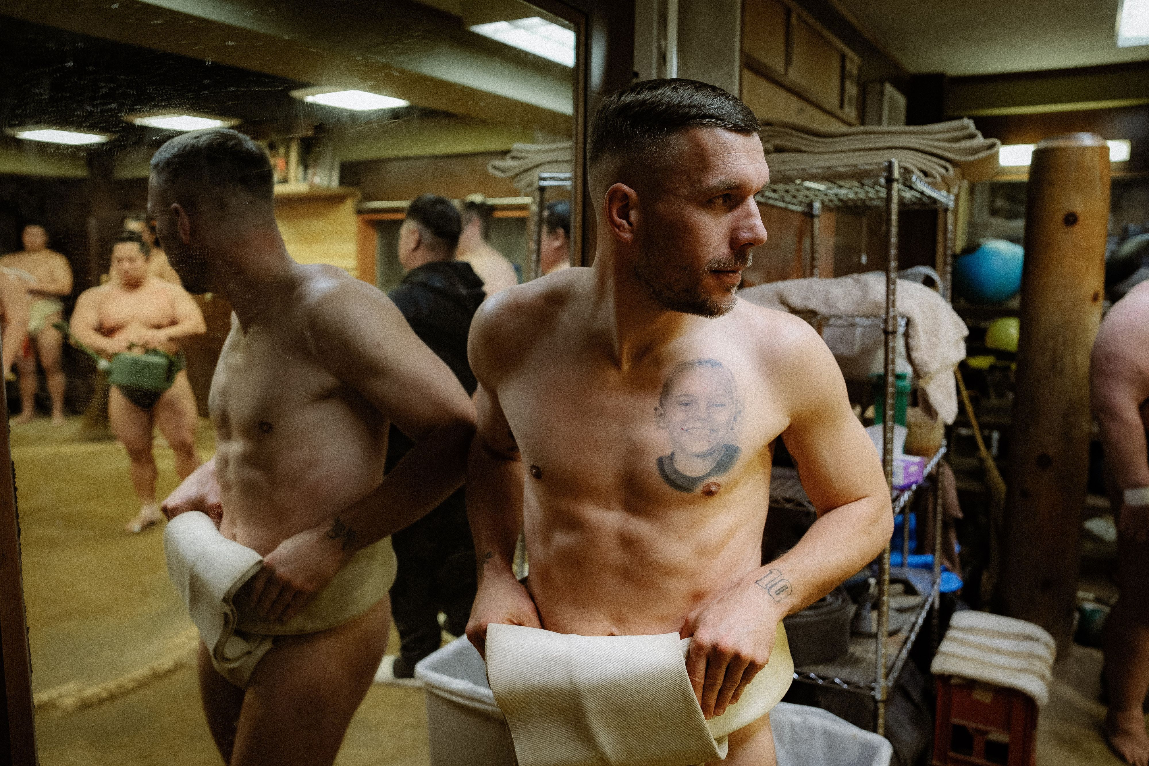 Szene aus der Doku „Poldi“ bei Netflix