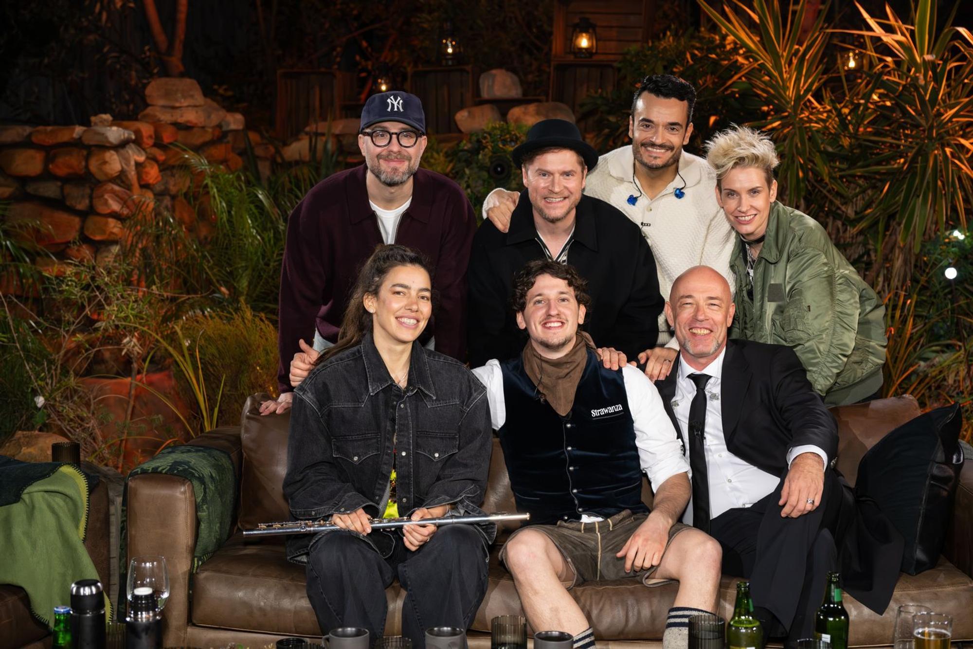 In der 13. Staffel „Sing meinen Song“ sind wieder prominente Musiker zu Gast (von oben links nach unten rechts): Mark Forster, Johannes Oerding, Giovanni Zarrella, Deine Cousine, Frida Gold, Tream und Der Graf von Unheilig. (Bild: RTL / Markus Hertrich)