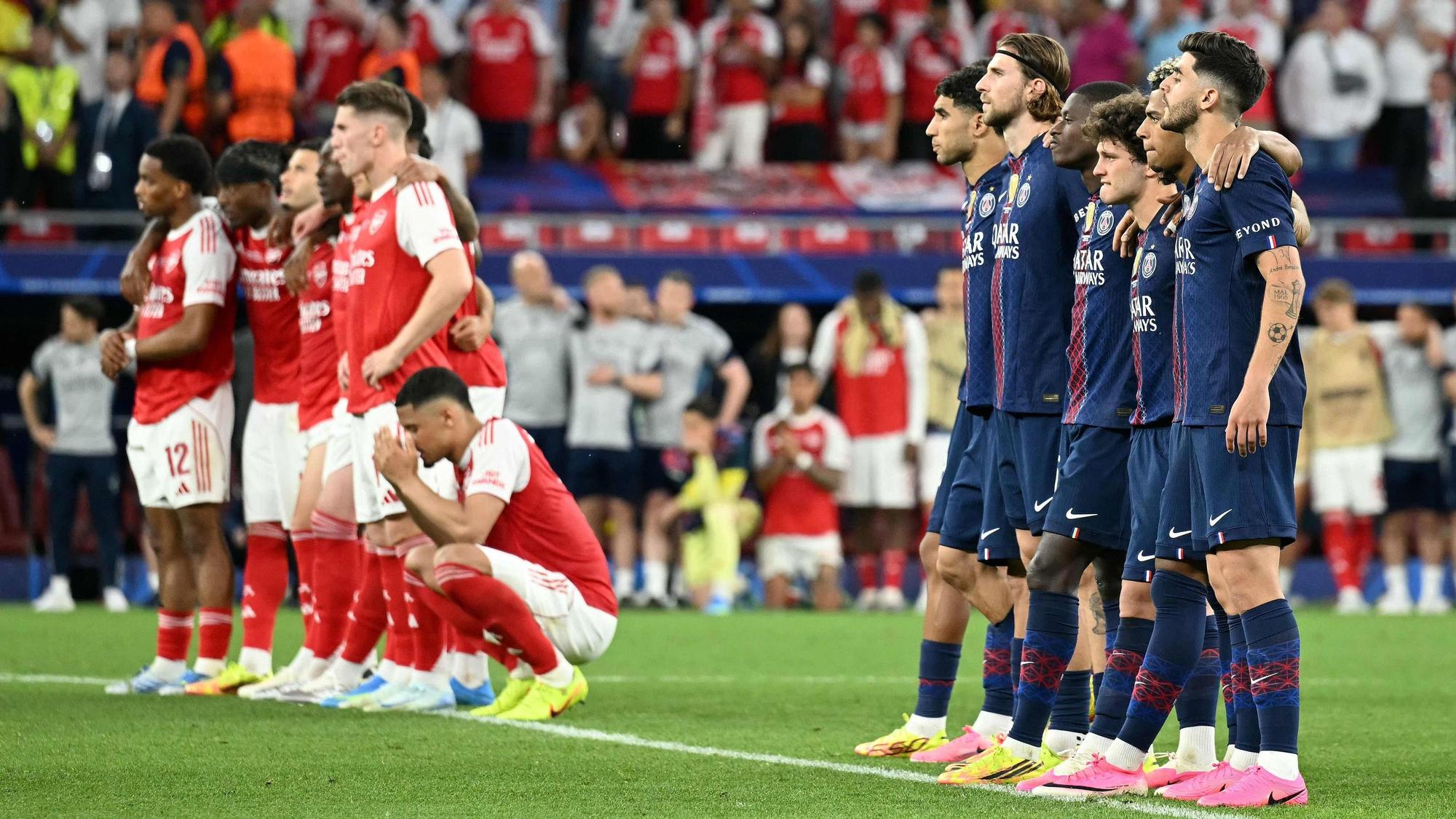 Die Spieler von Paris Saint-Germain und Arsenal beim Elfmeterschießen im Finale der Champions League.