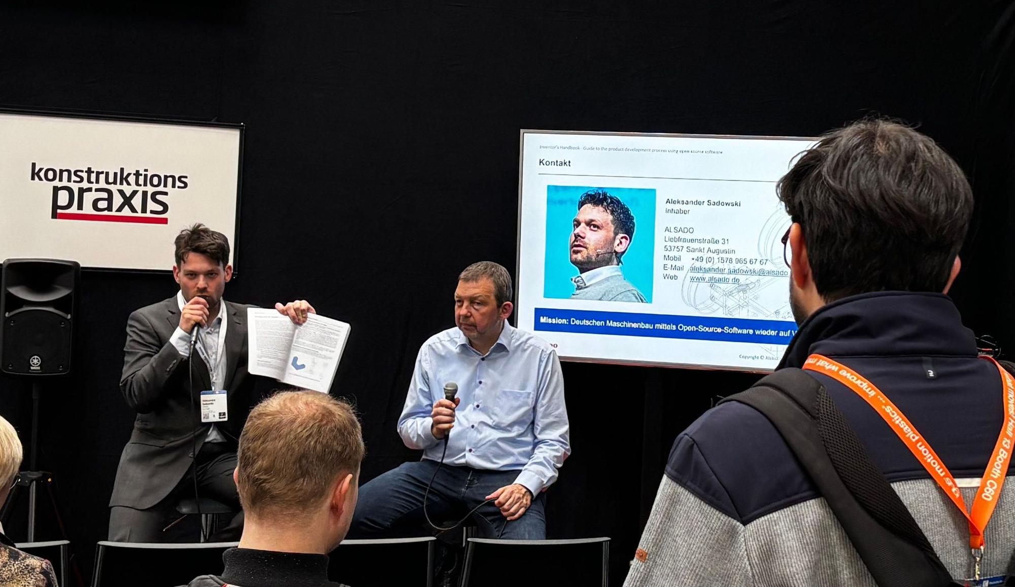 Aleksander Sadowski auf der Hannover Messe 2026.