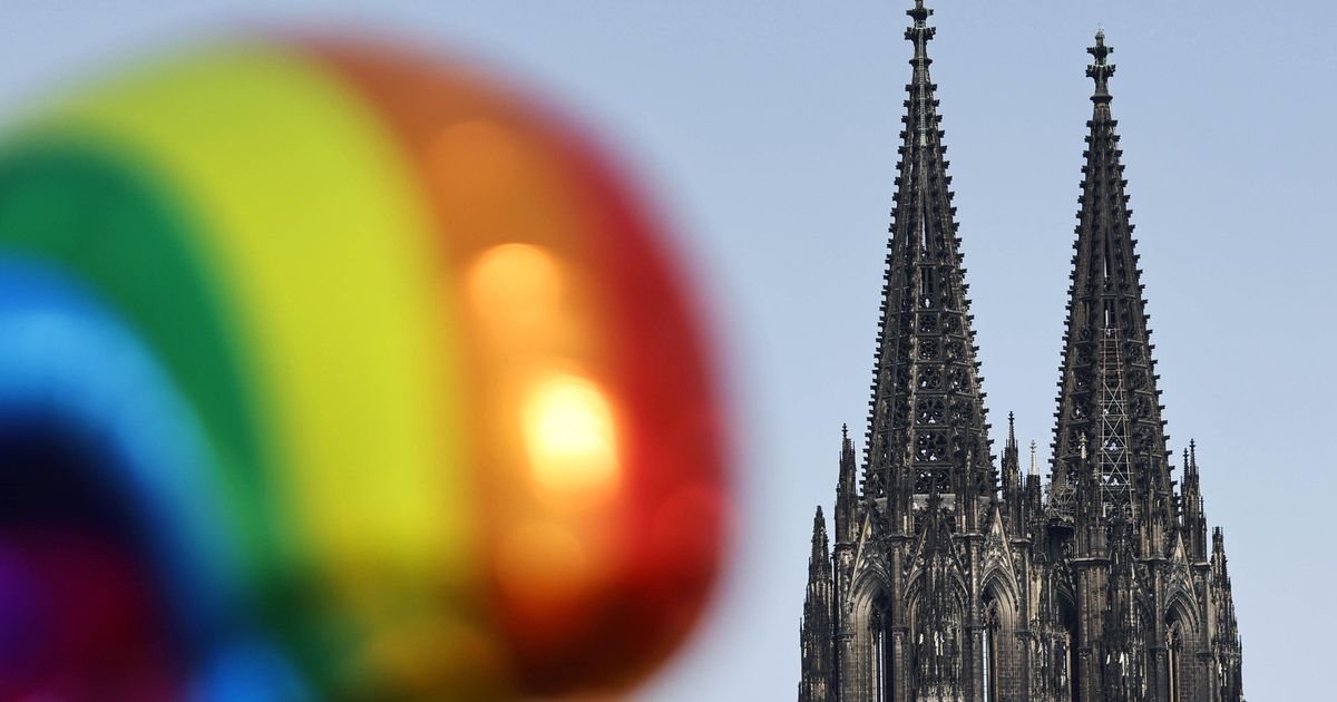 Beginn des „Pride Months“: „Wir werden zur Zielscheibe“ – Kritik aus Köln an Kanzler Merz