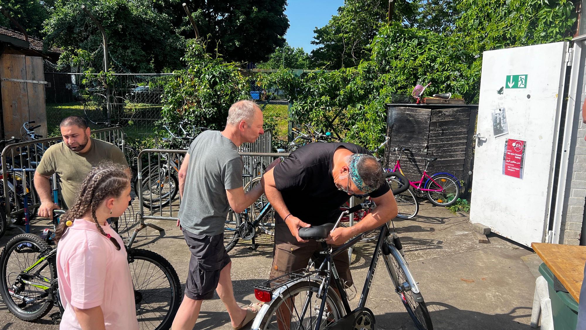 Die Fahrradwerkstatt der AWO am Berliner Platz in Opladen