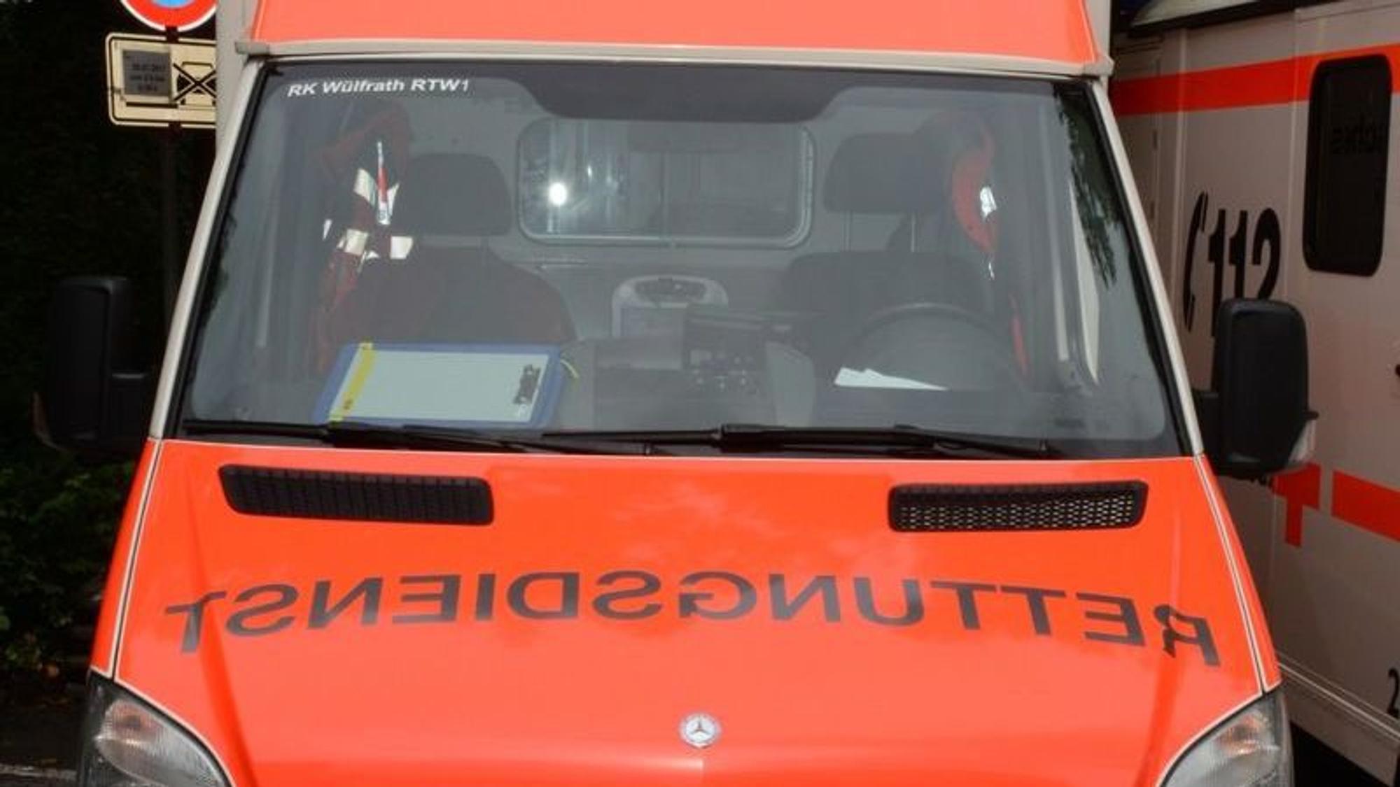 In Erkrath stürzte ein Pedelec-Fahrer und verletzte sich schwer. (Symbolbild)