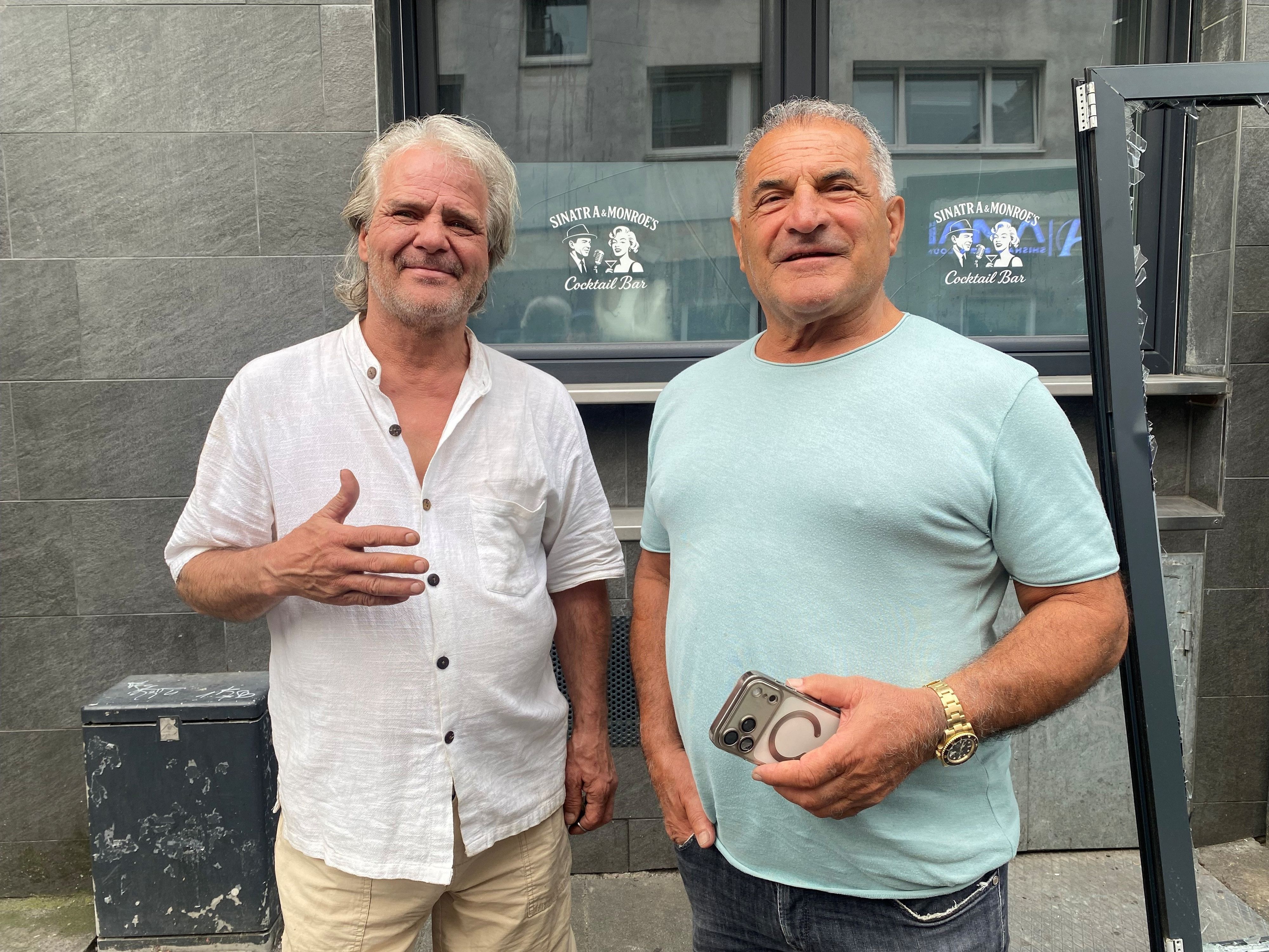 Udo W. (l.) wurde durch die Explosion aus dem Schlaf gerissen. Rechts: Immobilienbesitzer Yahya Firat.