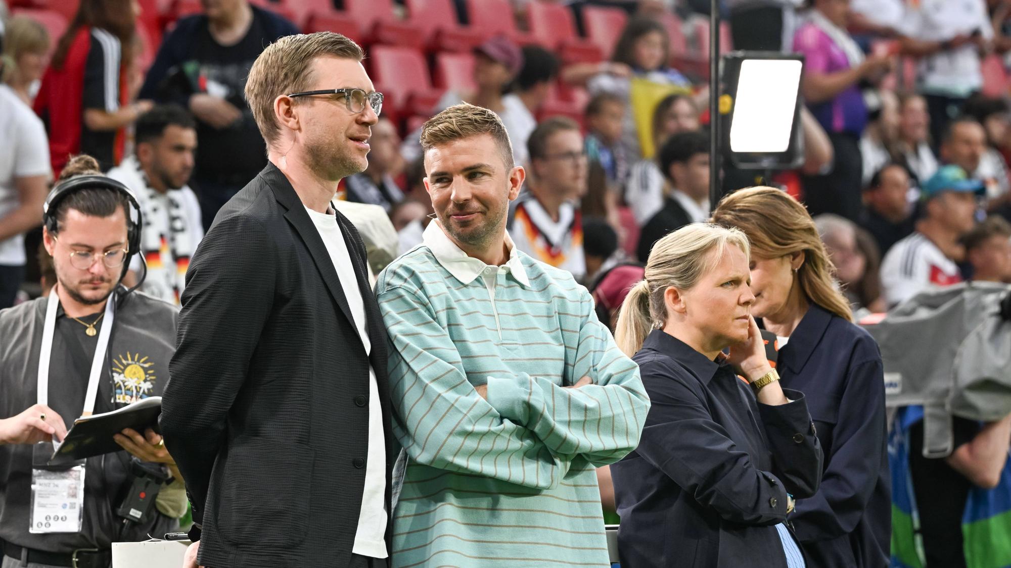 Neben Per Mertesacker, Friederike Fritz Kromp und Katrin Müller-Hohenstein fiel Christoph Kramer mit seinem umstrittenen Kleidungsstil ins Auge.