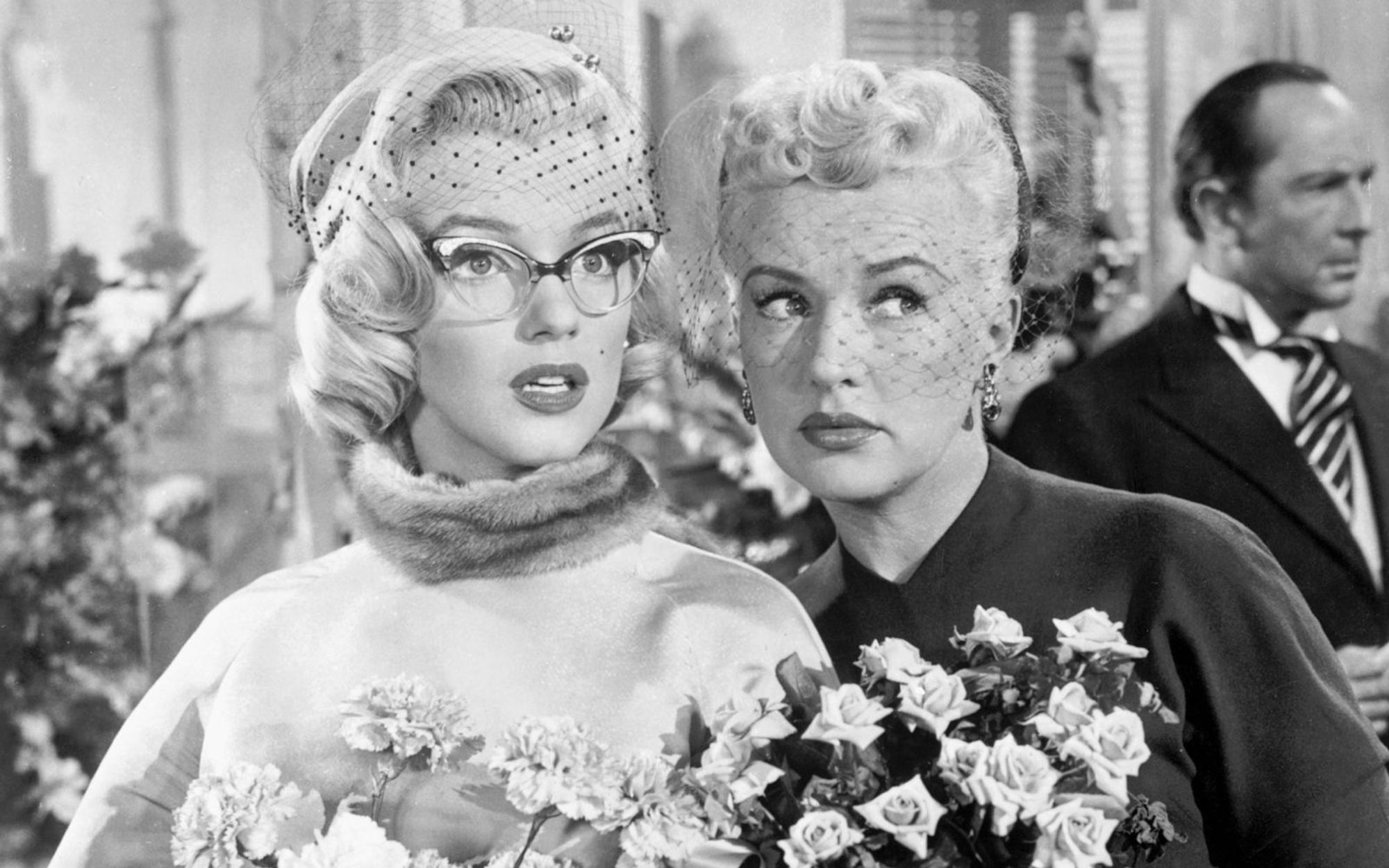 Gemeinsam mit Lauren Bacall und Betty Grable (rechts) glänzte Marilyn Monroe in „Wie angelt man sich einen Millionär?“ (1953) als Comedy-Star. (Bild: Fox)