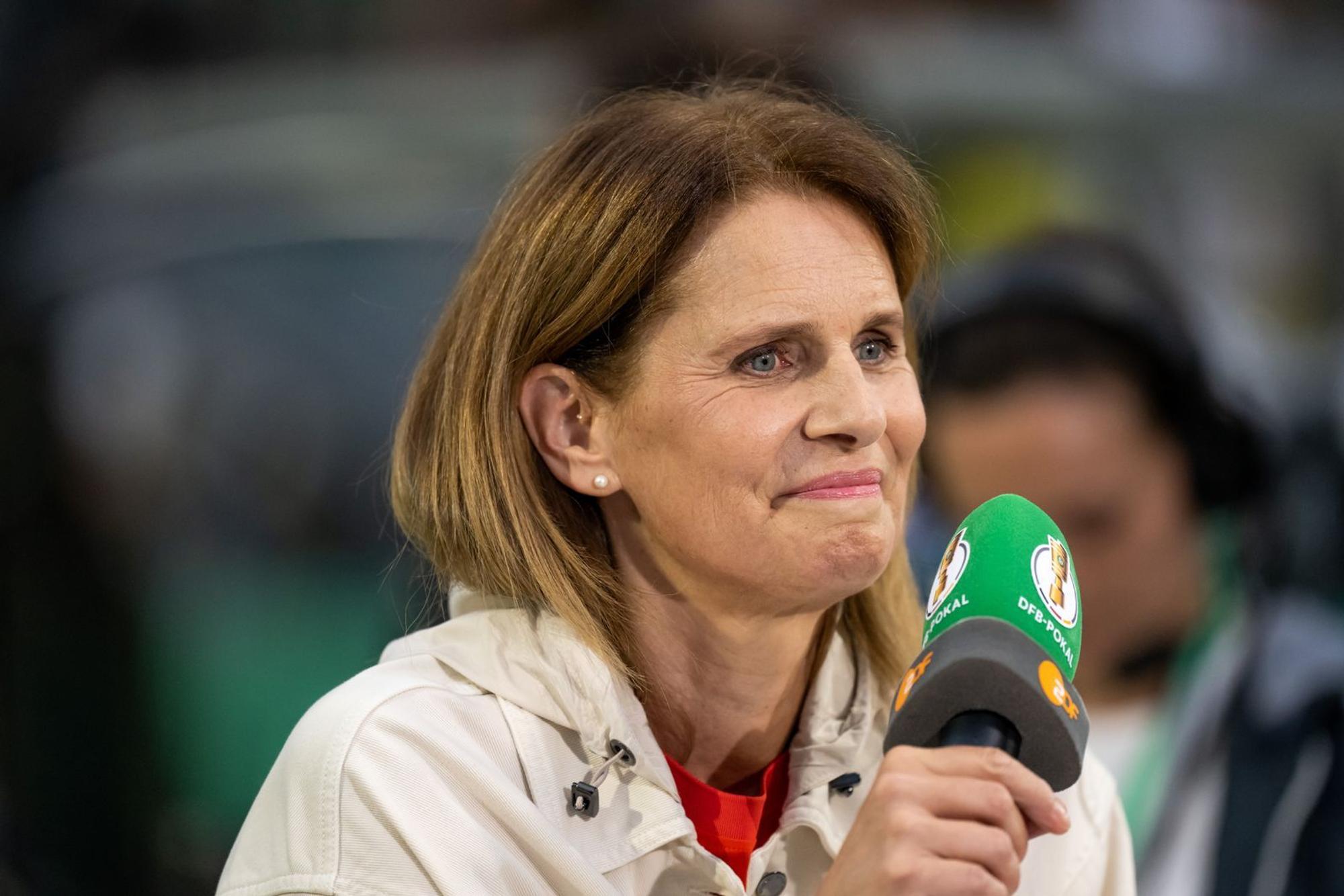 Katrin Müller-Hohenstein hat sich nach dem Deutschland-Spiel mit emotionalen Worten an das ZDF-Publikum gewendet. (Bild: 2022 Getty Images/Sebastian Widmann)