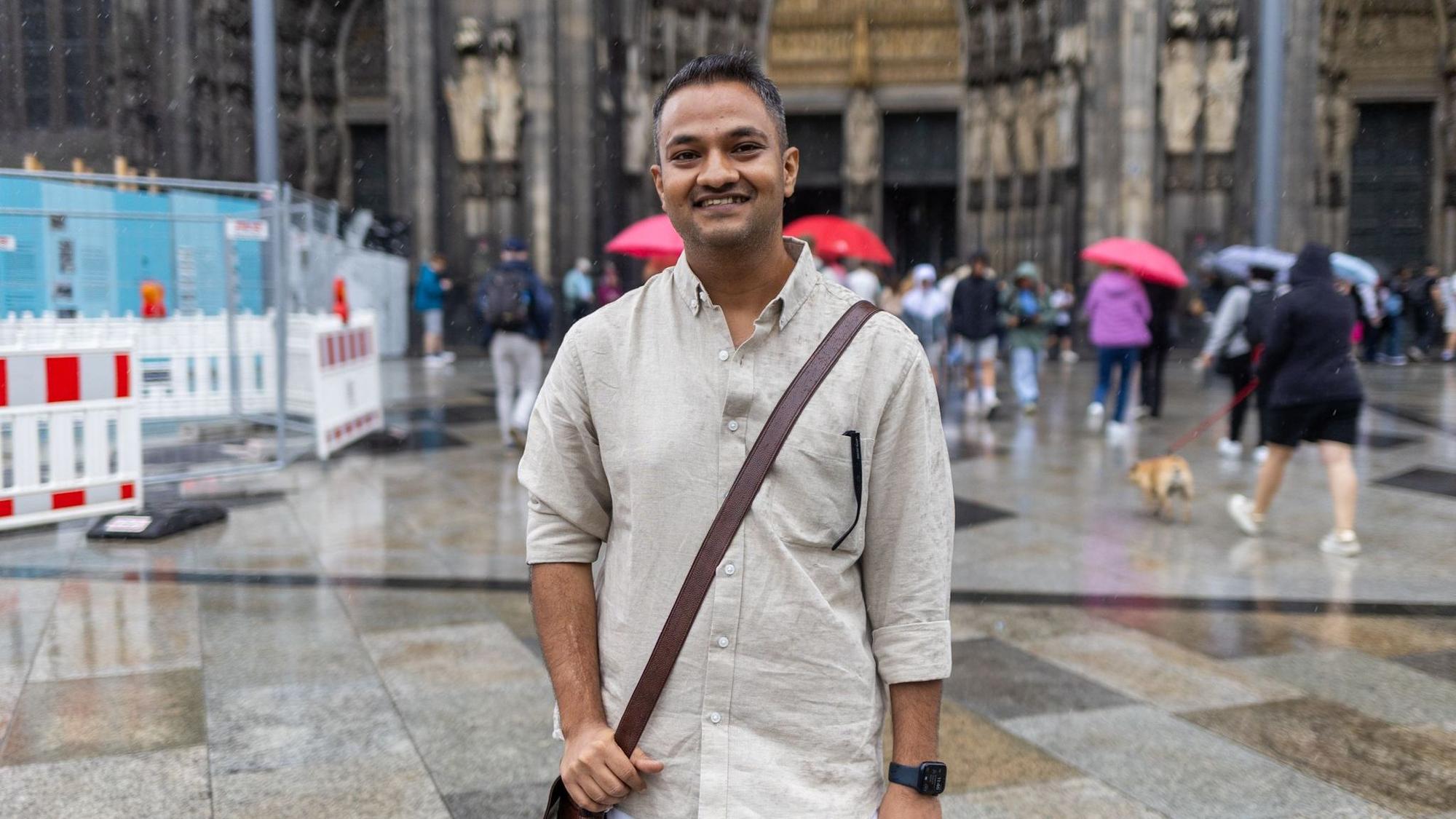 Aakash Mishra ist aus Indien angereist.