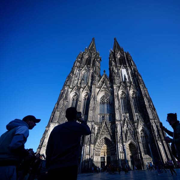 Der Dom kostet künftig Eintritt.