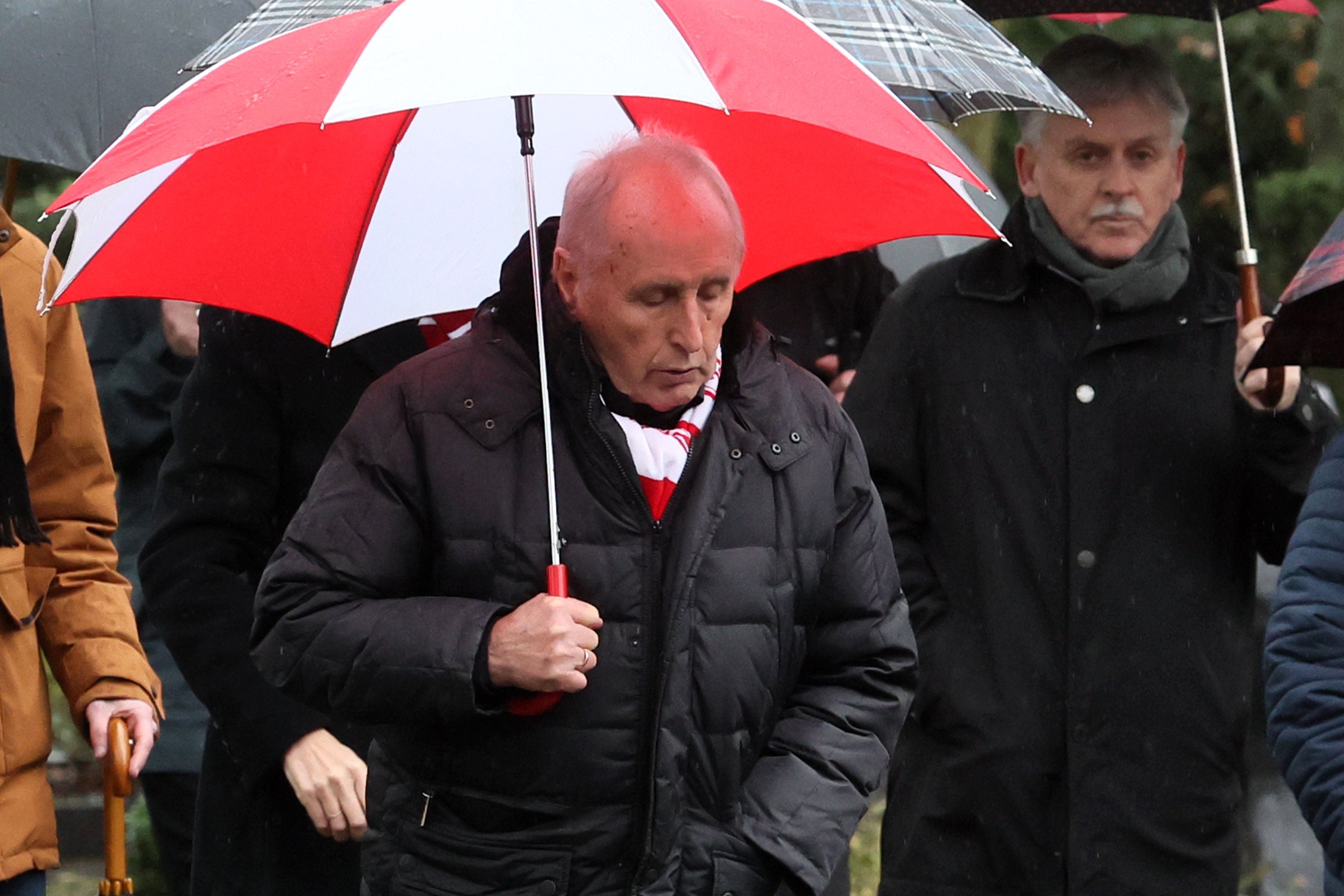 FC-Legende Heinz Hornig, hier bei der Beerdigung von Heinz Simmet am 7. Februar 2024.
