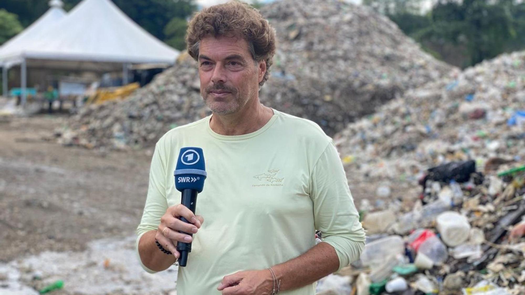 Der erfahrene ARD-Journalist Michael Stocks ist ein Kenner Süd- und Mittelamerikas. Von 2012 an war er sieben Jahre lang Studioleiter des ARD-Studios Rio de Janeiro und berichtete unter anderem 2014 aus jenem Land, in dem Deutschland zum letzten Mal Fußball-Weltmeister wurde. Nun wirft er den Blick nach Mexiko. (Bild: privat)