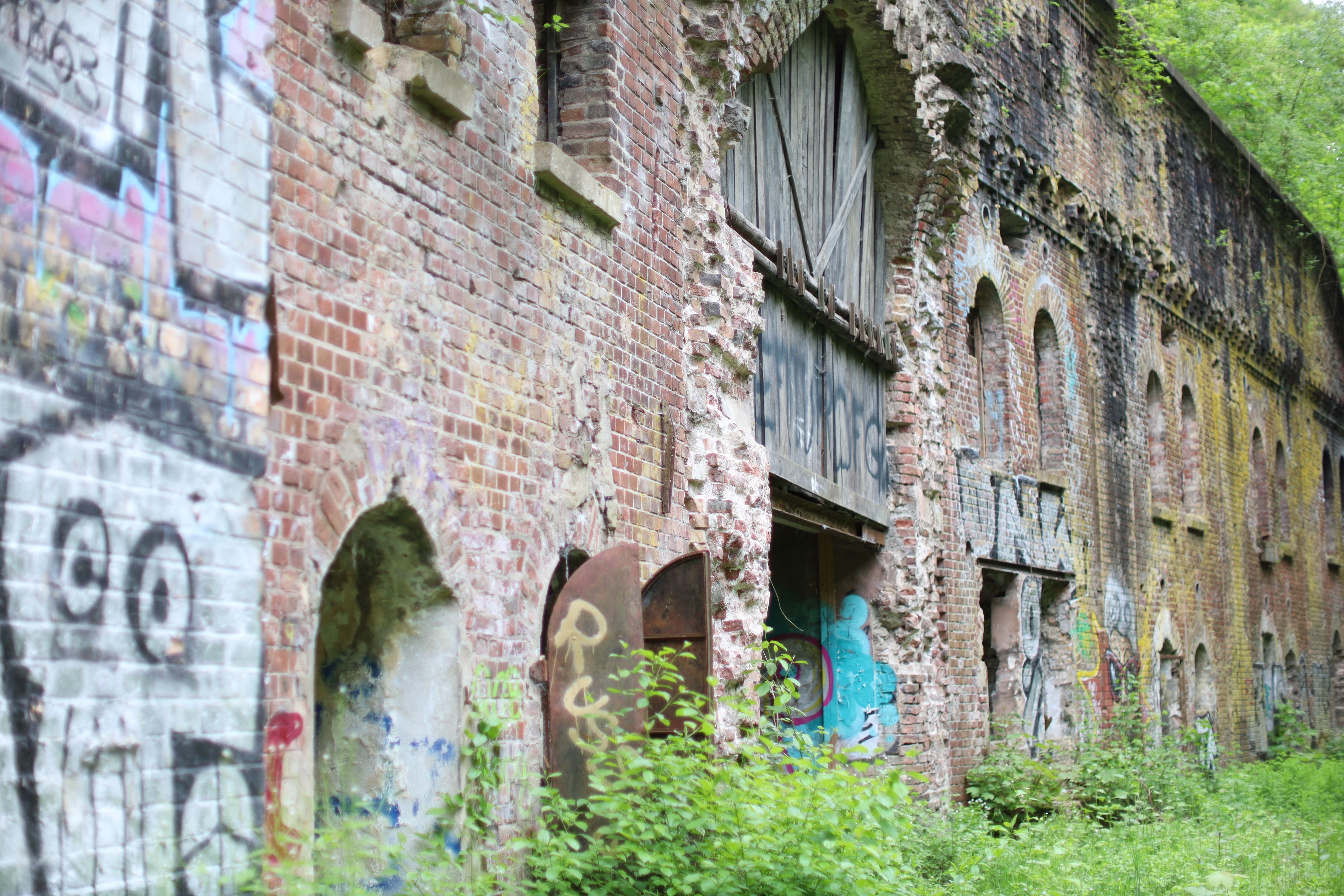 Das Fort IX in Porz-Westhoven. Das Bauwerk war Teil des früheren preußischen Befestigungsrings rund um Köln. (Archivbild)