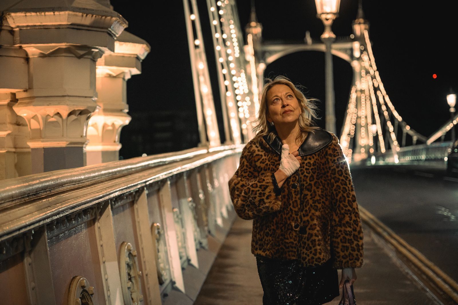 „Alice and Steve“ mit Nicola Walker in einer der Hauptrollen wurde in London und Umgebung gedreht.  (Bild: 2025 Disney+, Inc./Lara Cornell)