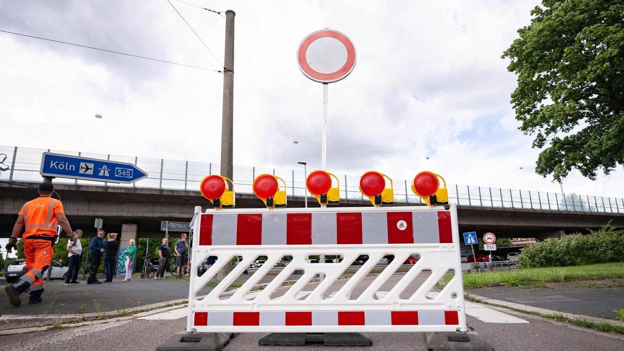 Umwege wegen gesperrter Nordbrücke treffen auch Konsumenten