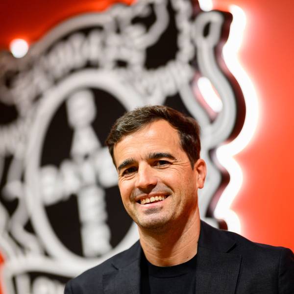 05.06.2026, Nordrhein-Westfalen, Leverkusen: Fußball, Bundesliga: Bayer Leverkusen stellt auf einer Pressekonferenz Carles Martinez Novell als neuen Trainer vor. Foto: Anke Waelischmiller/dpa +++ dpa-Bildfunk +++
