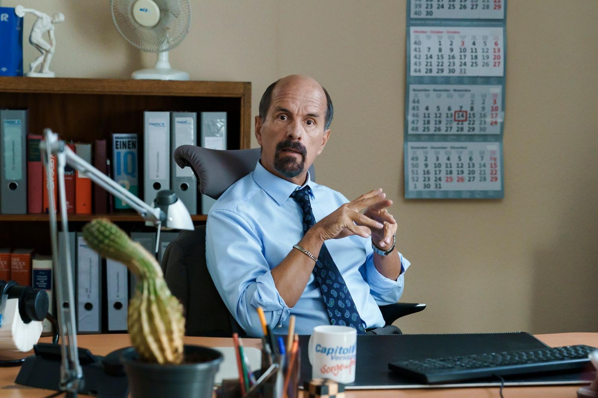 Elf Jahre nach dem letzten Kinofilm ist Christoph Maria Herbst noch einmal als Büro-Scheusal Bernd Stromberg zu sehen. (Bild: MadeFor Film/Stephan Rabold/My Spass)