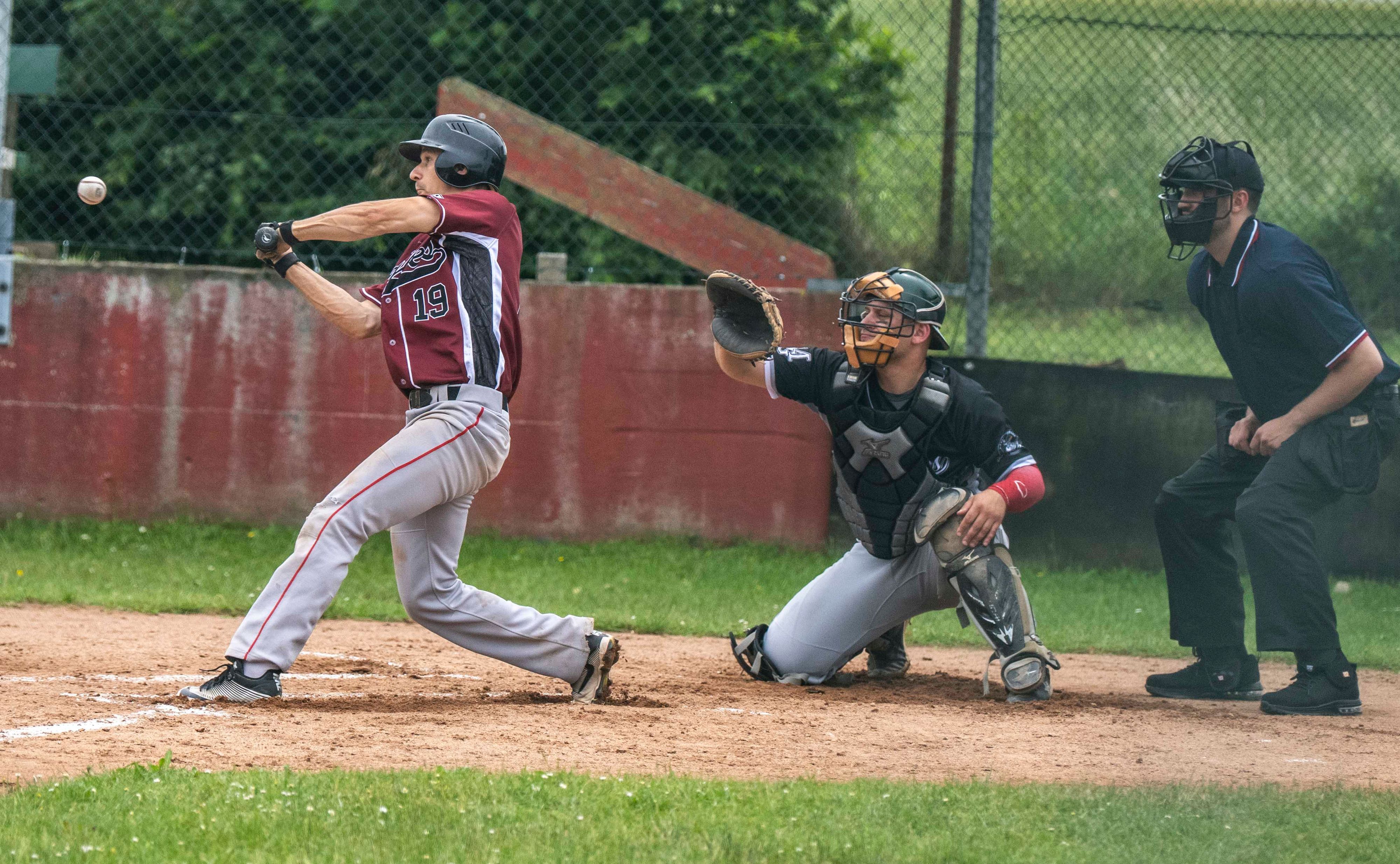 Baseball-Landesliga-Z-lpich-Eagles-schlagen-M-nchengladbach