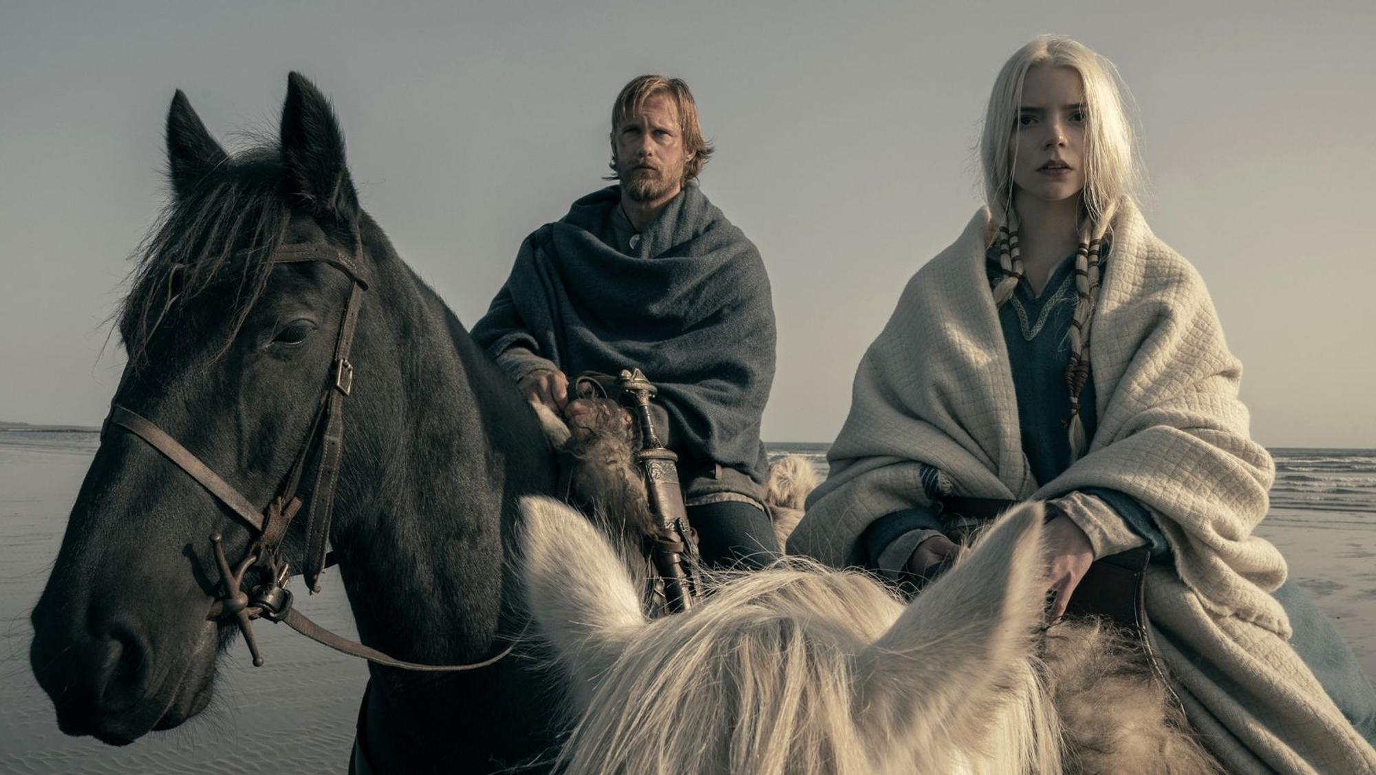 Amleth (Alexander Skarsgård) und die Sklavin Olga vom Birkenwald (Anya Taylor-Joy) werden ein Paar. (Bild: ZDF/Aidan Monaghan)