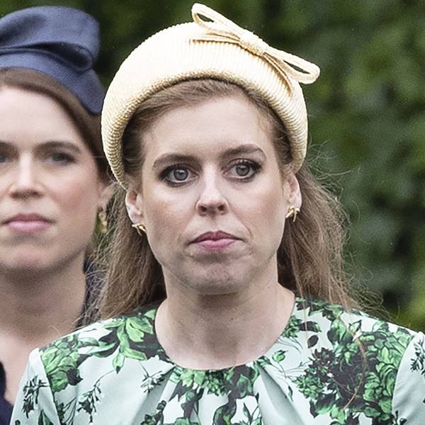Prinzessin Beatrice (r) und Prinzessin Eugenie kamen zur Hochzeit ihres Cousins Peter Phillips, der Harriet Sperling das Ja-Wort gab.