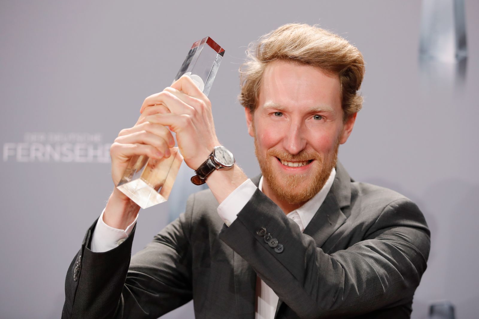 2018 gewann Louis Klamroth den Förderpreis beim Deutschen Fernsehpreis für seine n-tv-Talkshow „Klamroths Konter“. (Bild: 2018 Getty Images/Andreas Rentz)