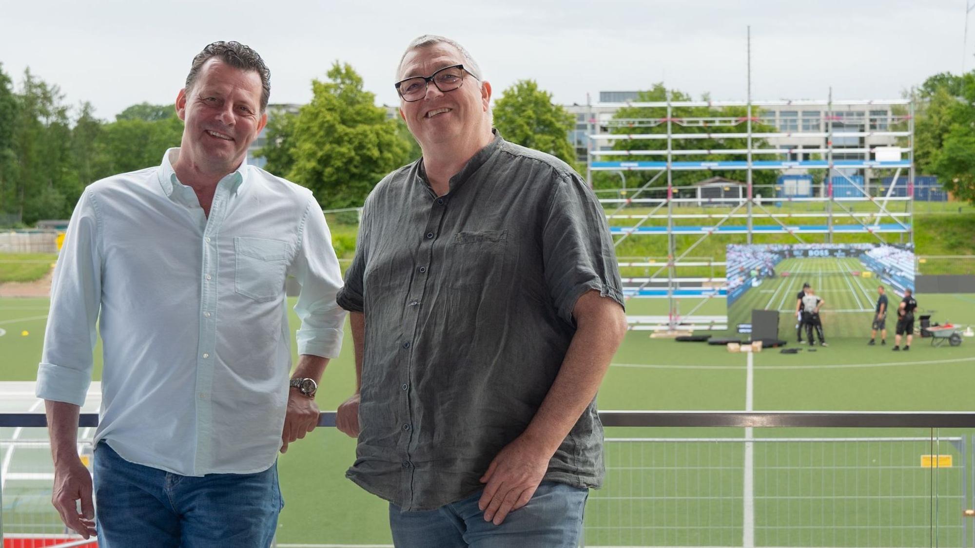 Das Foto zeigt den zweiten Vorsitzenden des SSV Nümbrecht, Oliver Steidel (links) und den ersten Vorsitzenden Roger Lang.