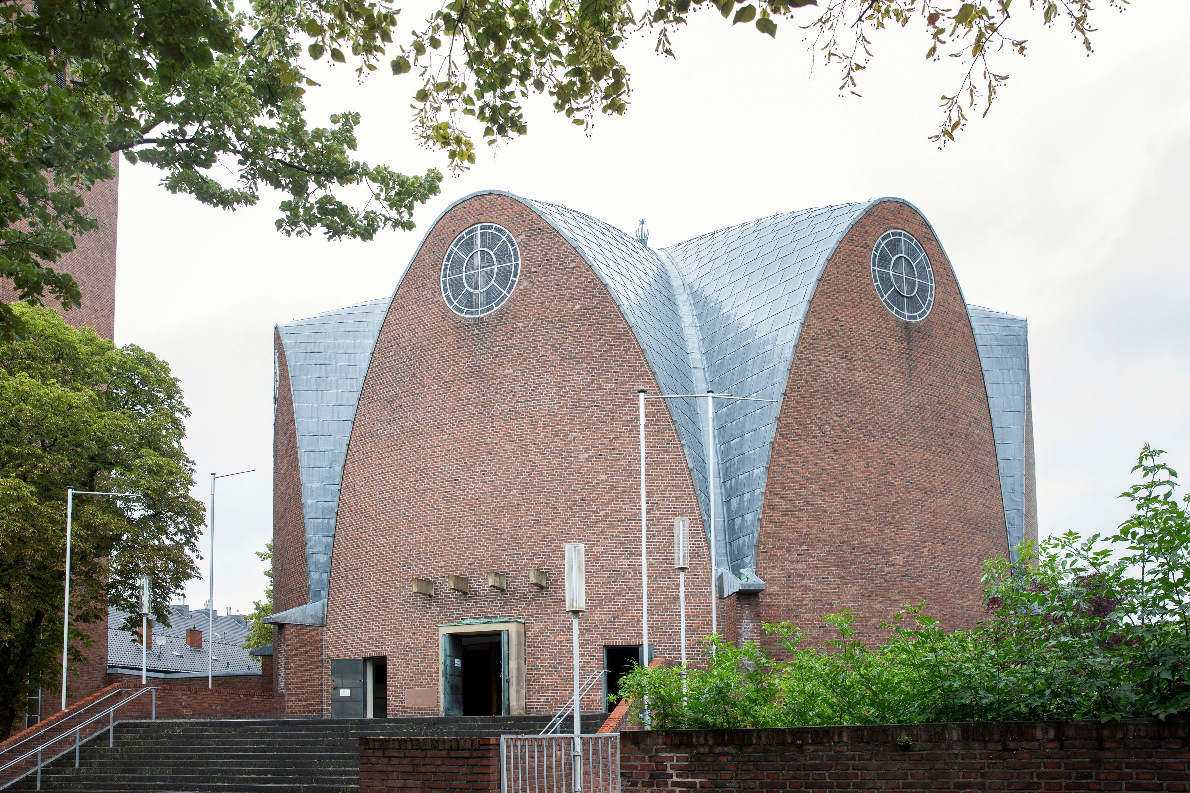 Kirche St. Engelbert in Köln-Riehl